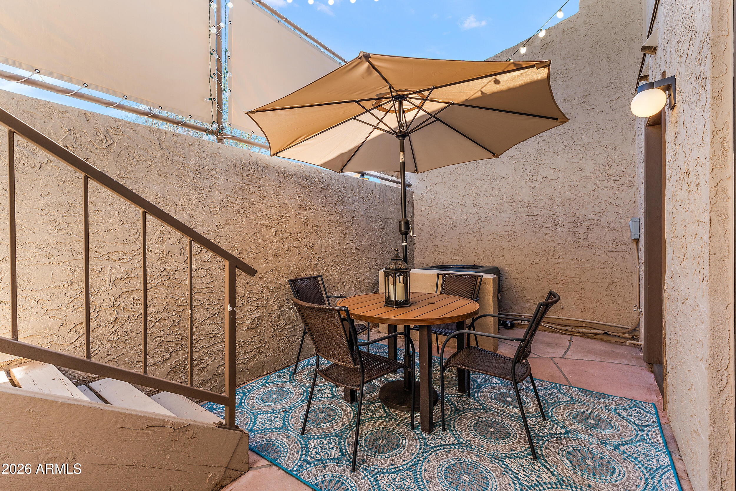 7858 E GLENROSA Avenue