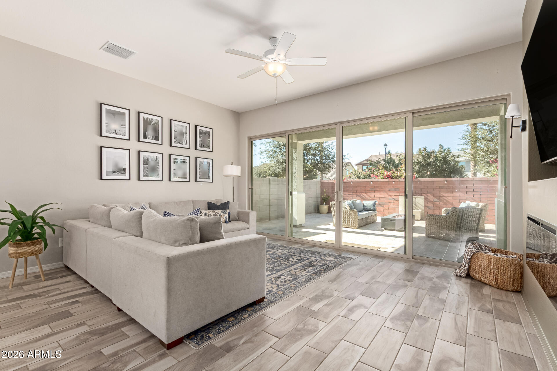 2700 S OLIVER Street