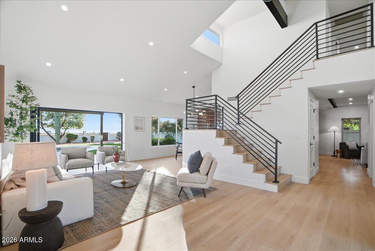 10555 E BELLA VISTA Drive