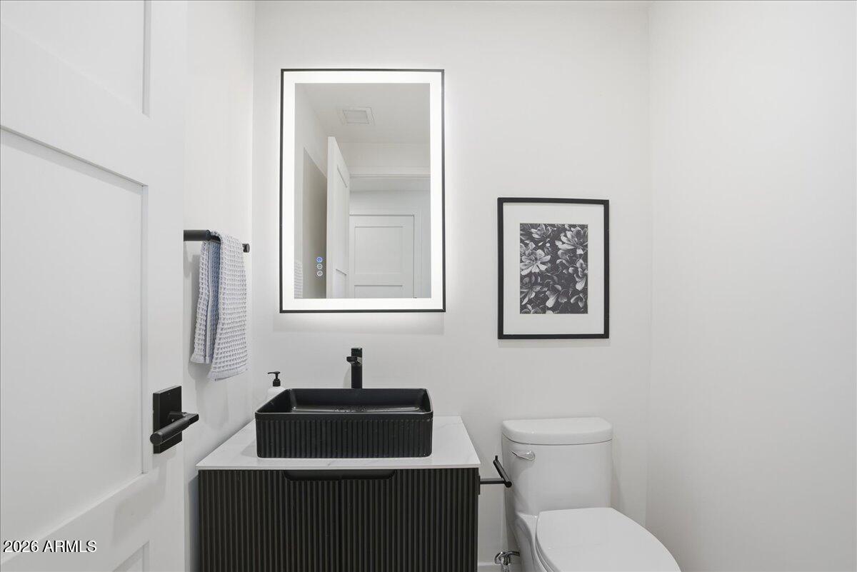 10555 E BELLA VISTA Drive