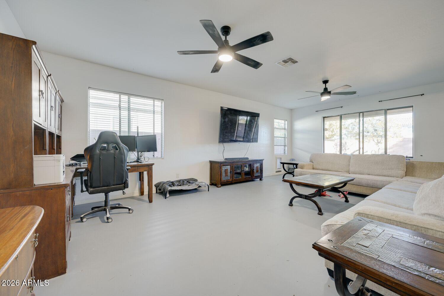 40884 W BEDFORD Drive