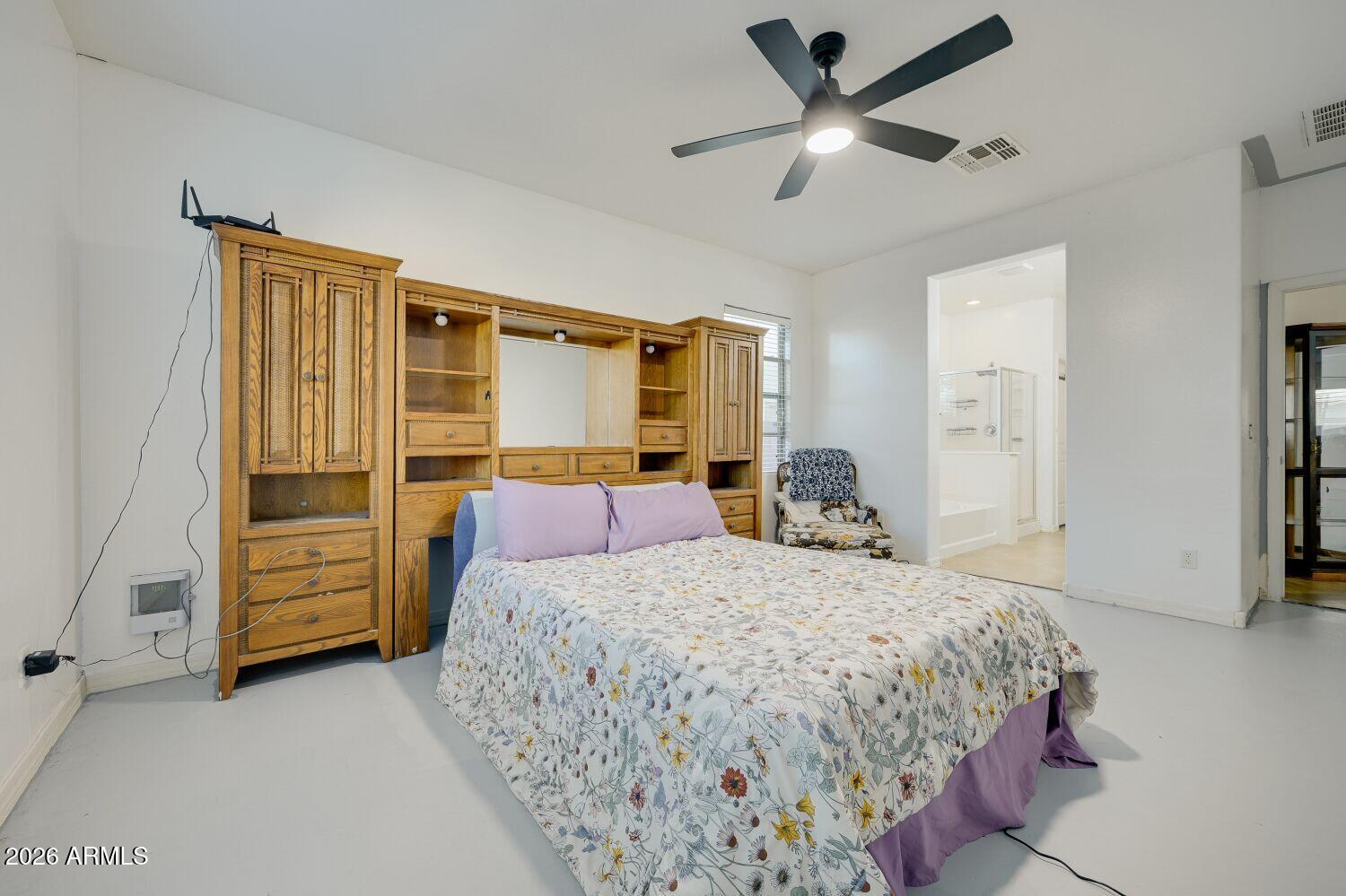 40884 W BEDFORD Drive