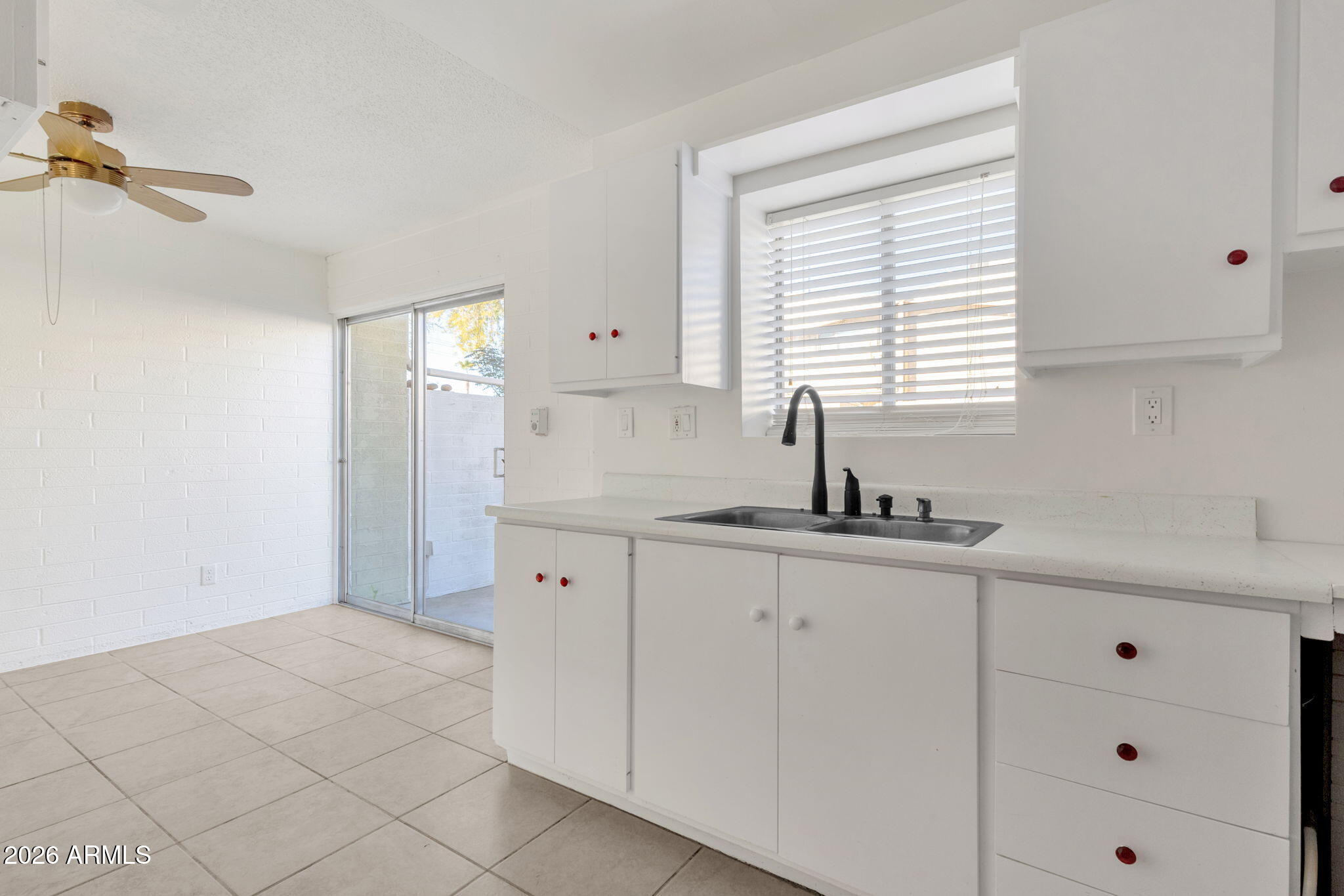 815 N HAYDEN Road B14