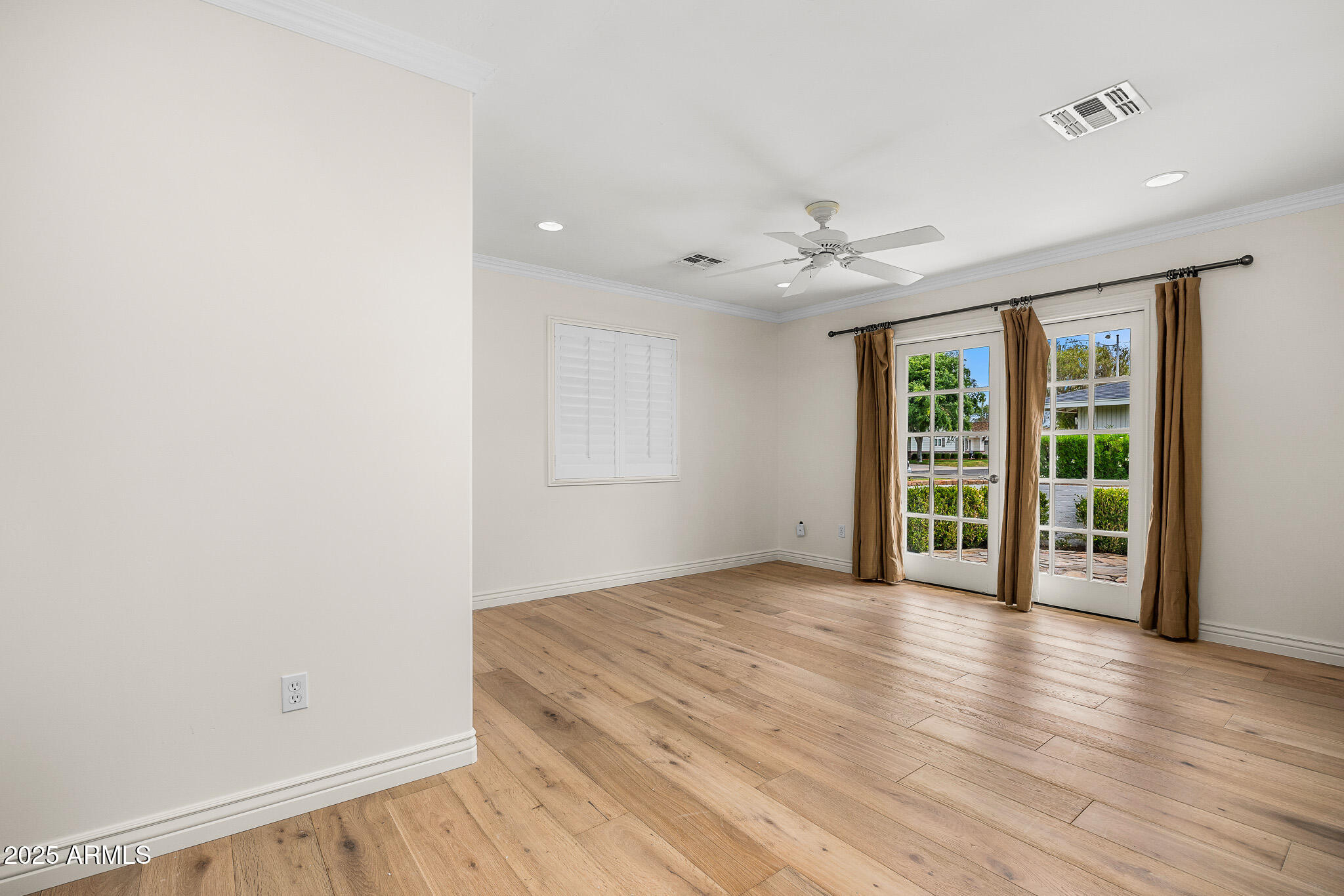 6231 E CALLE CAMELIA