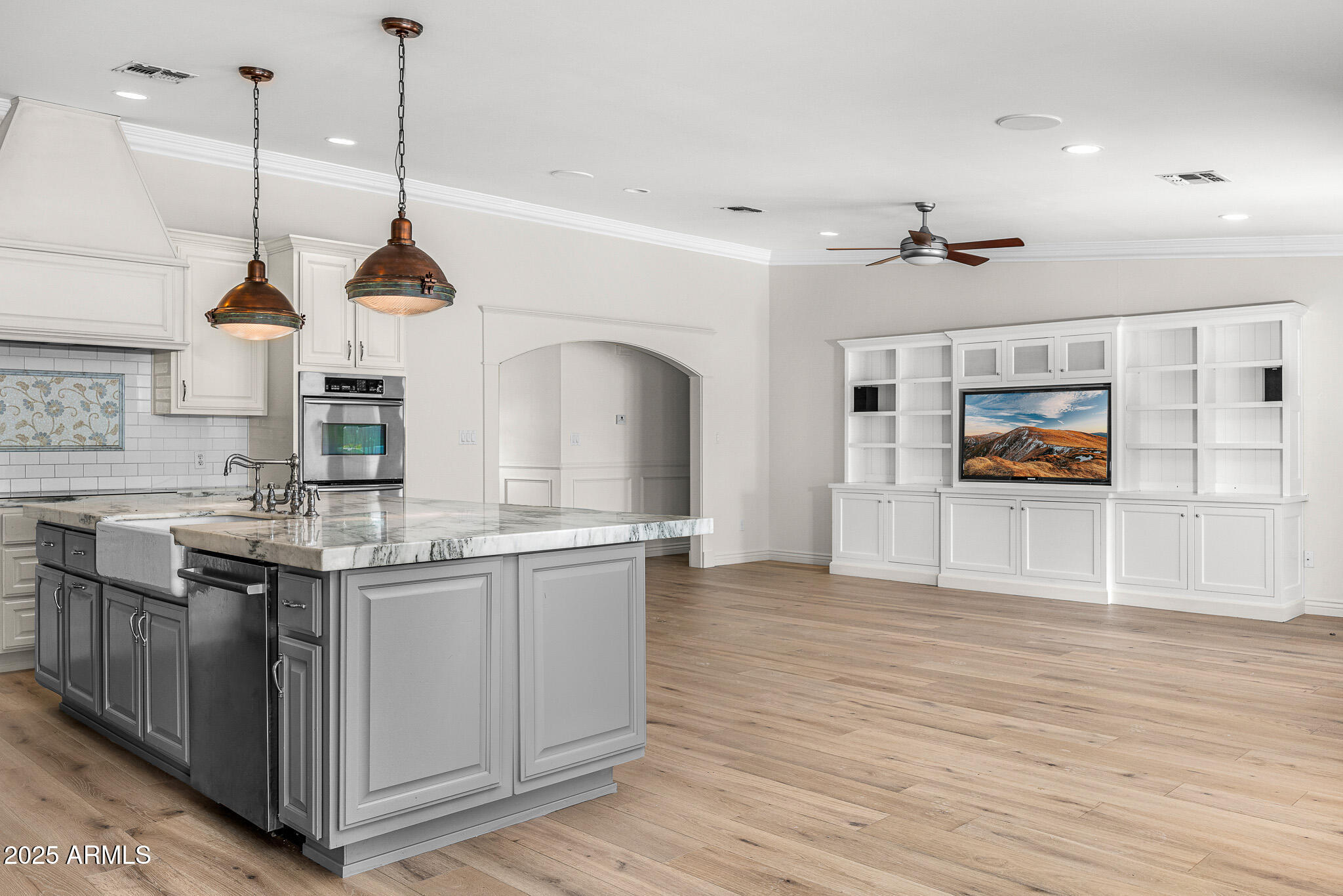 6231 E CALLE CAMELIA