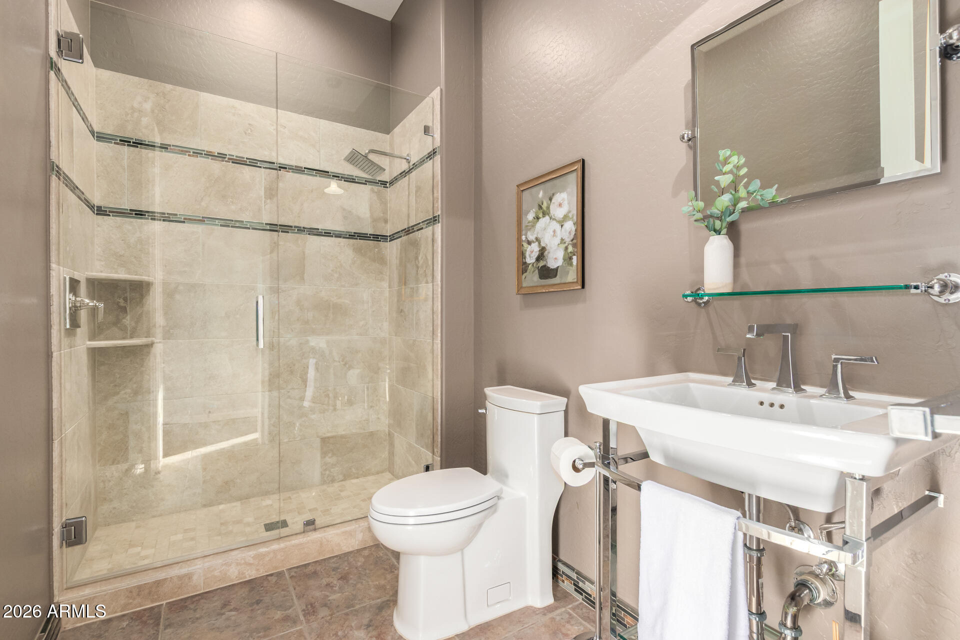 11221 E GREENWAY Road