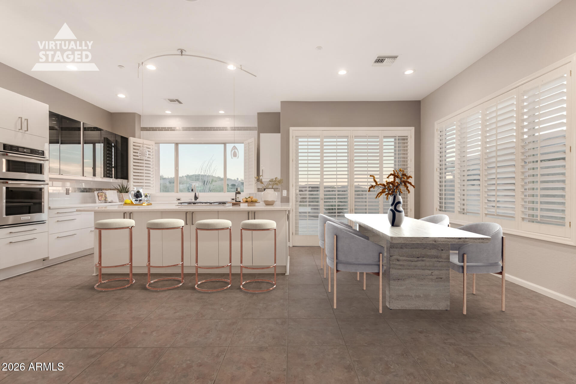 11221 E GREENWAY Road