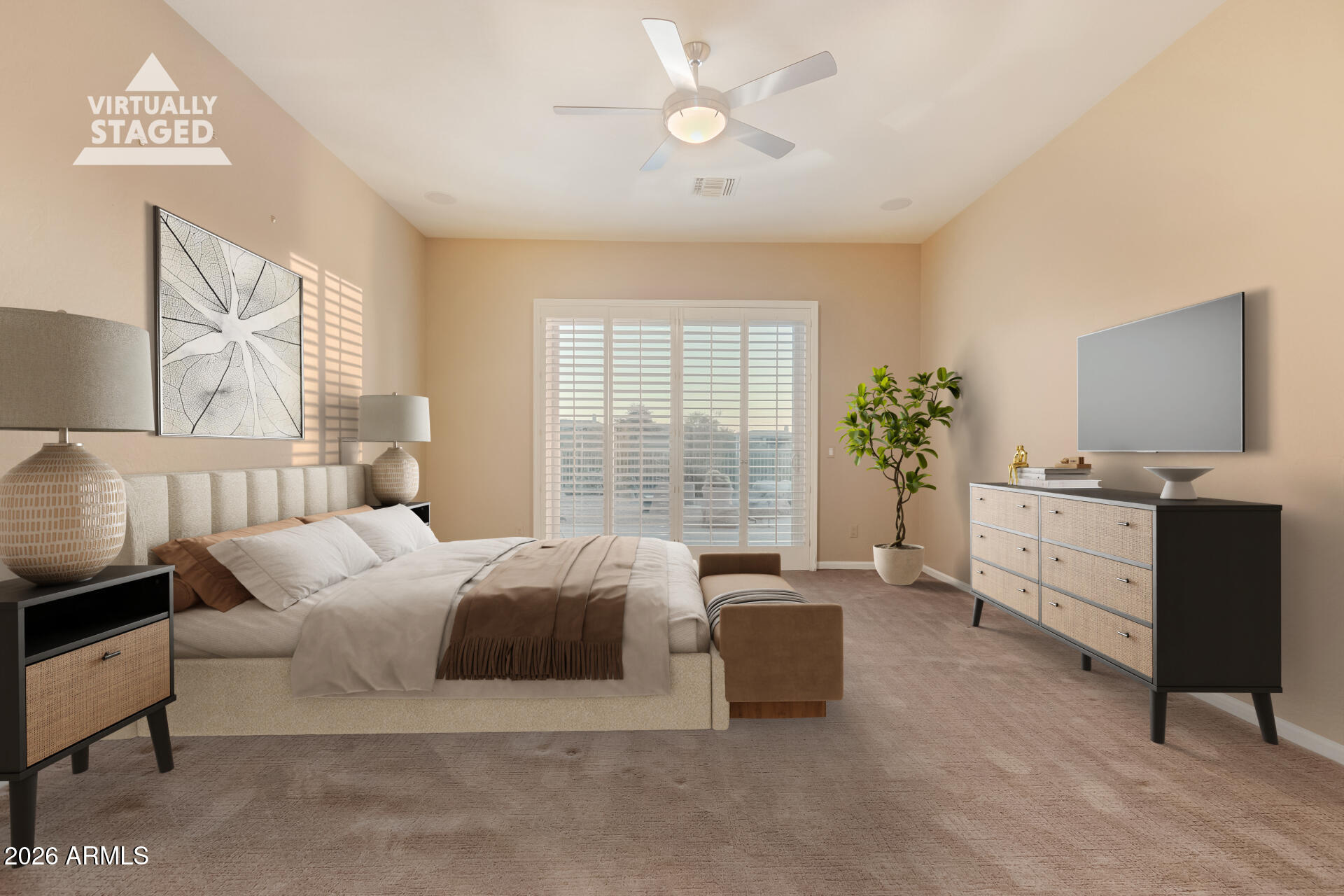 11221 E GREENWAY Road