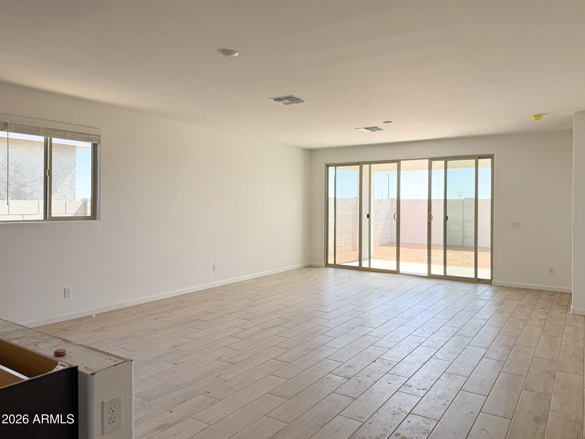 18229 W CAMINO DE ORO