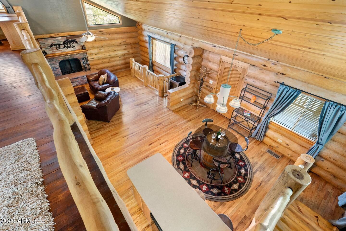 1190 W COUGAR Lane
