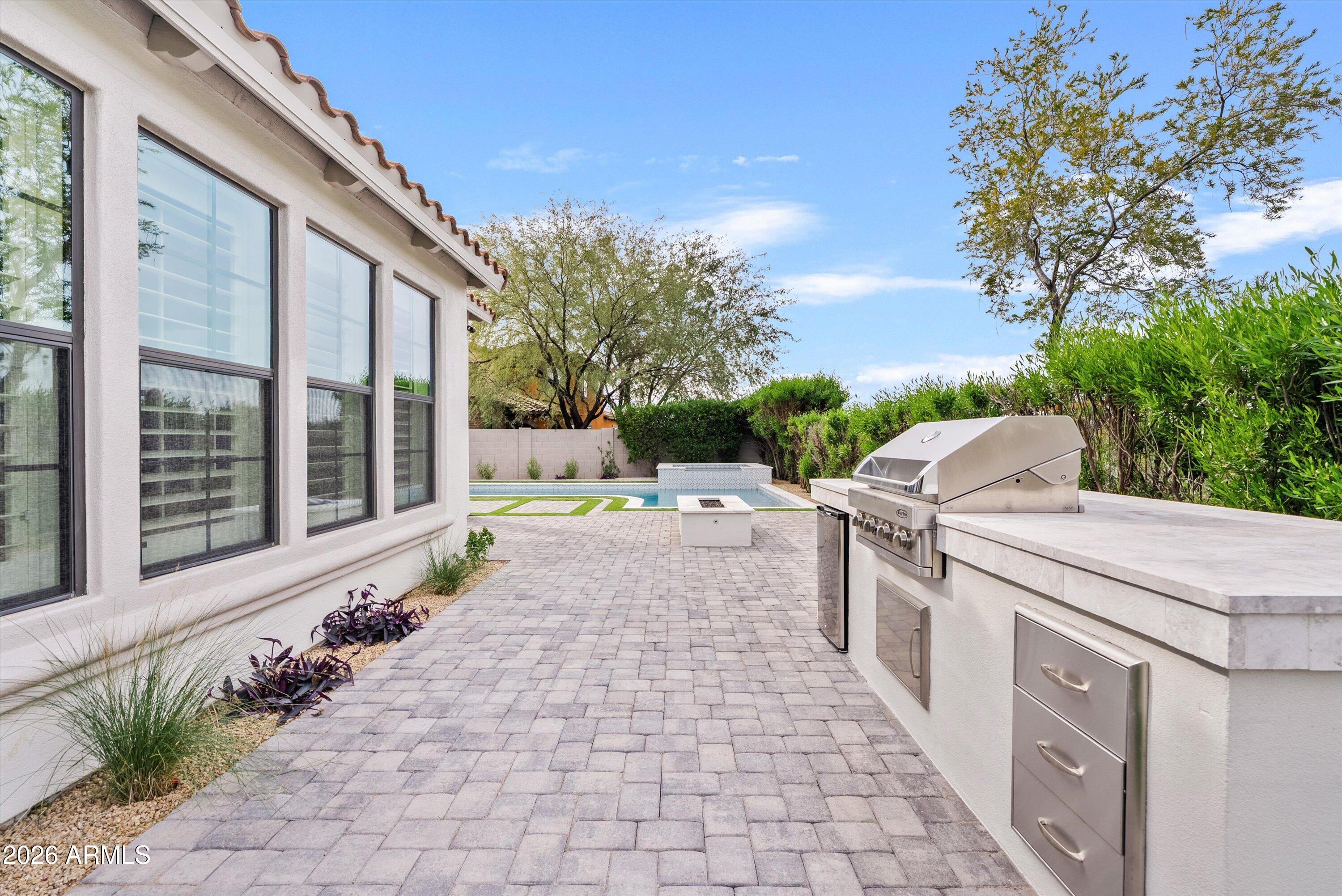 9782 E SOUTH BEND Drive