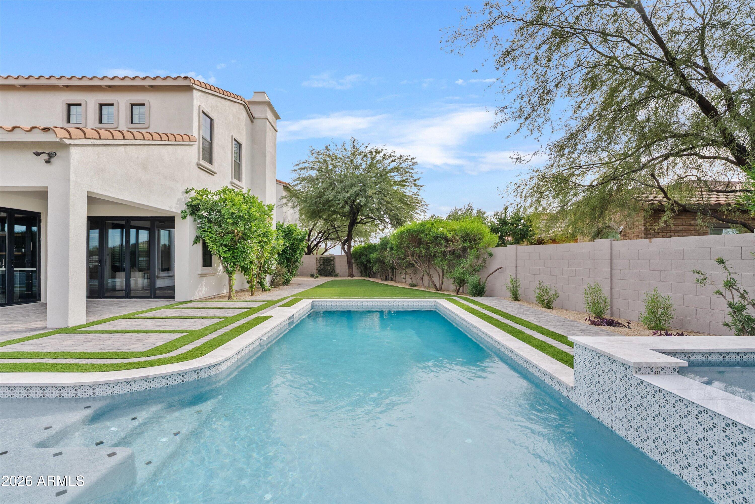 9782 E SOUTH BEND Drive