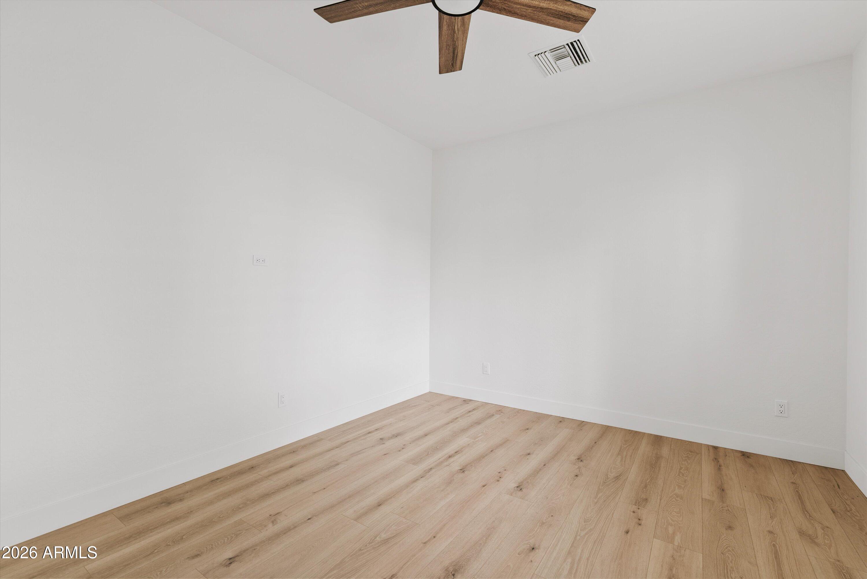 9782 E SOUTH BEND Drive