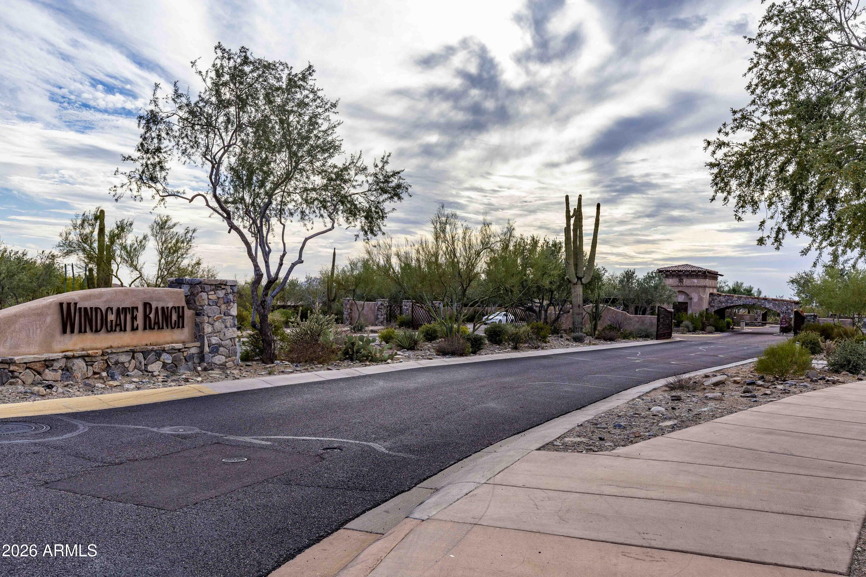 9782 E SOUTH BEND Drive