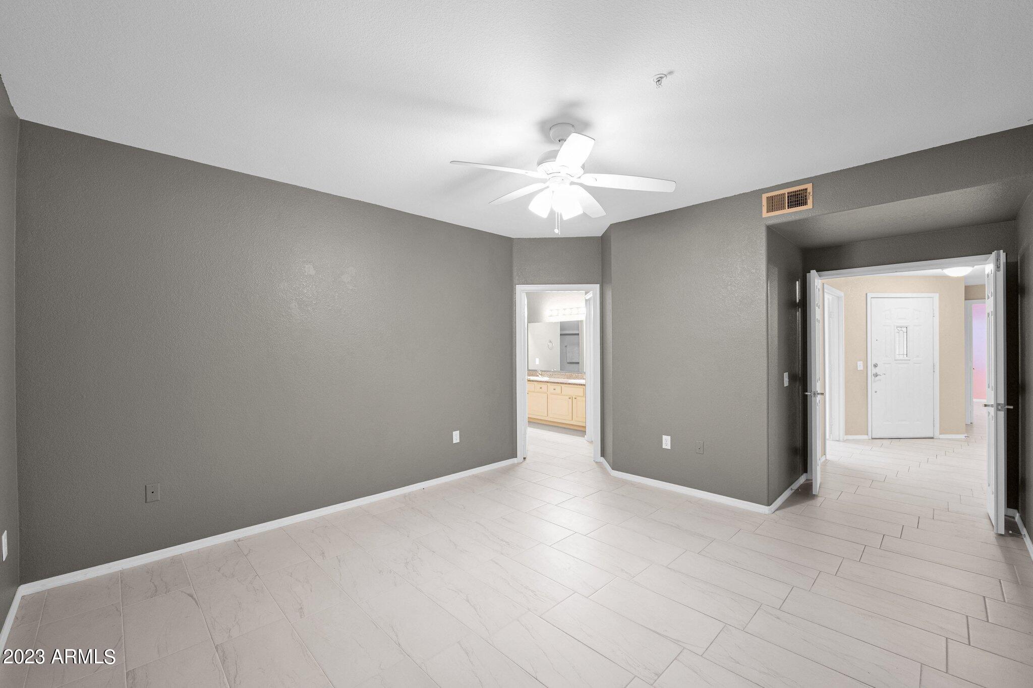 9555 E RAINTREE Drive 1053