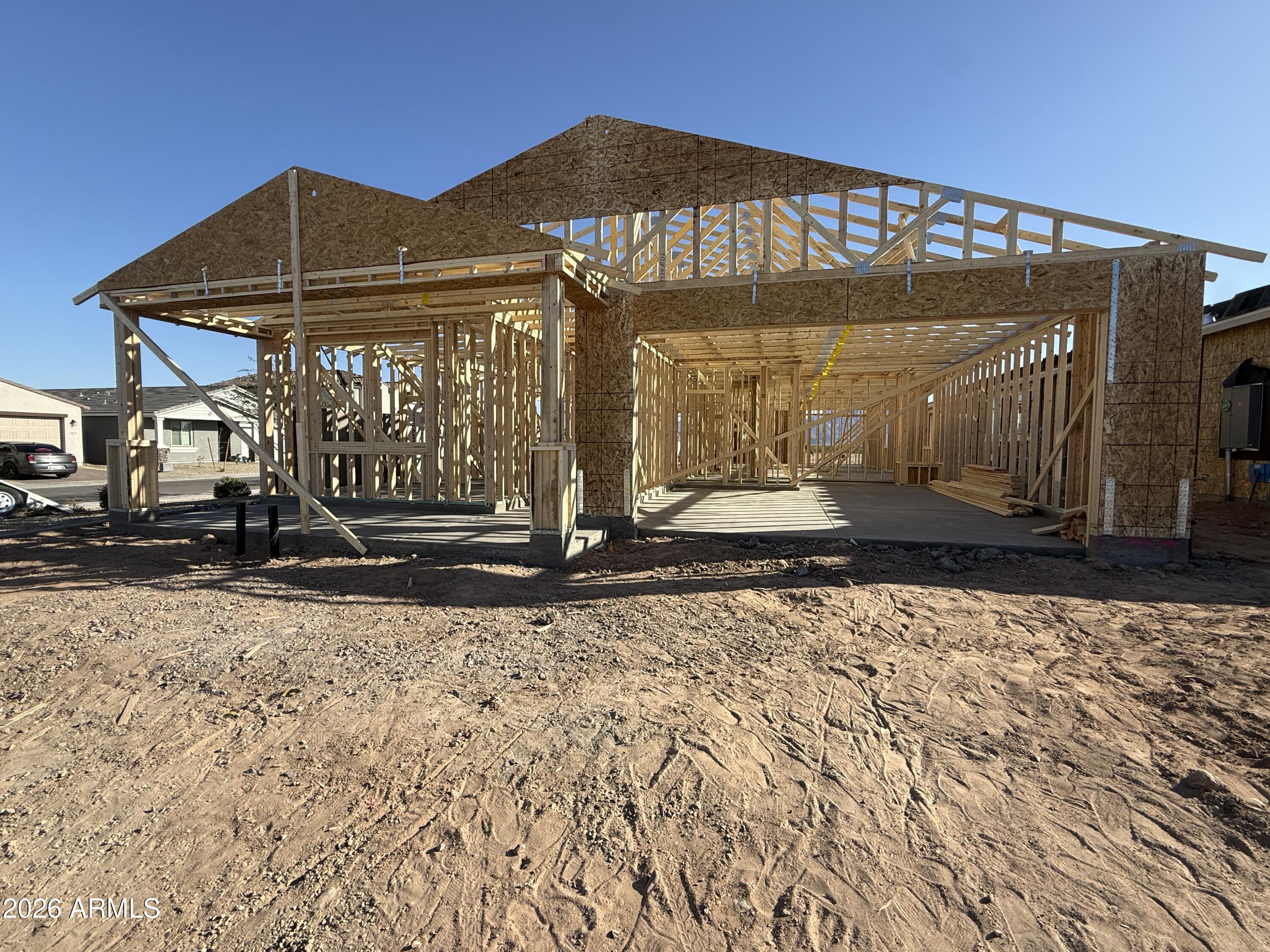 9521 W TAMARISK Avenue