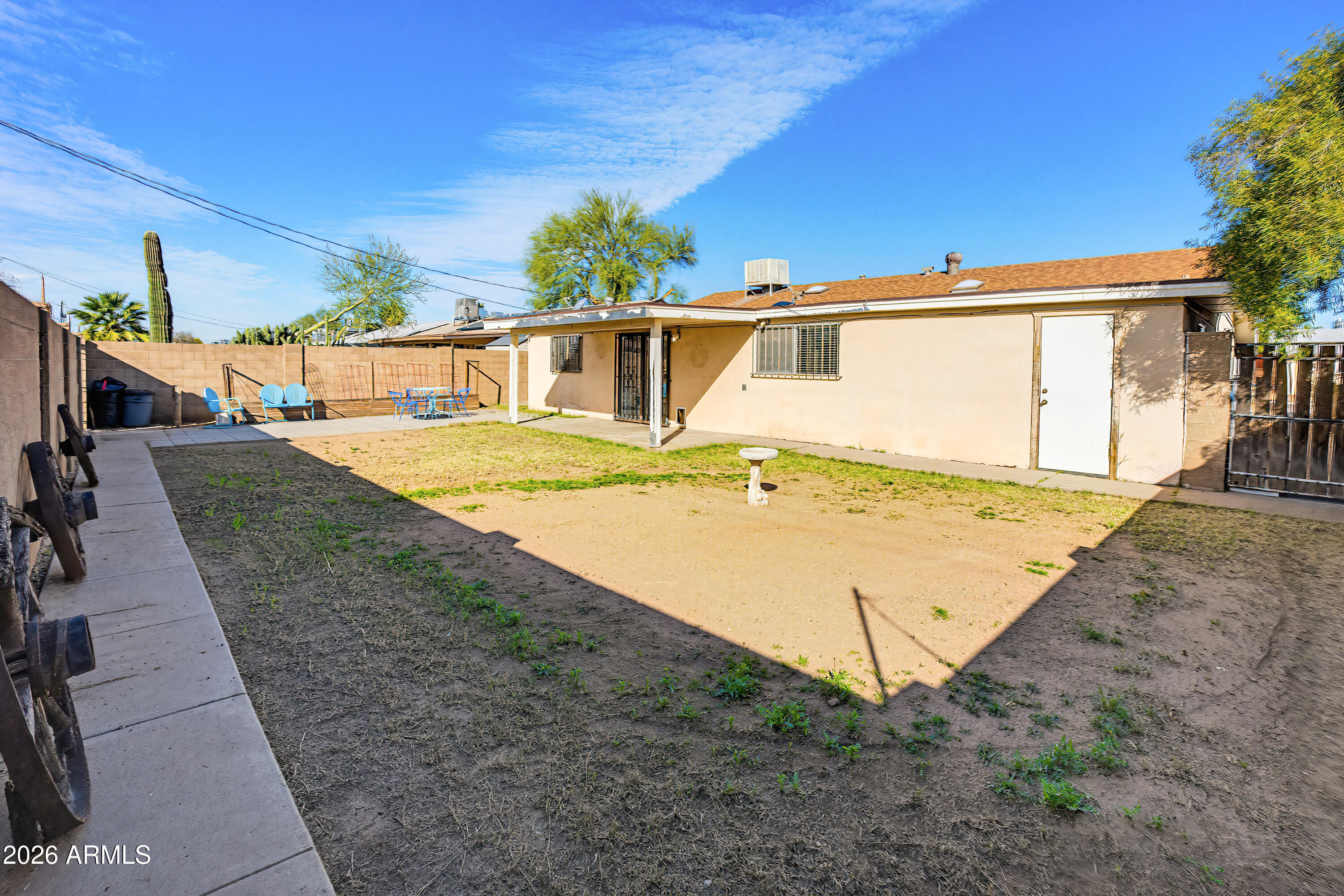 3713 W LAS PALMARITAS Drive