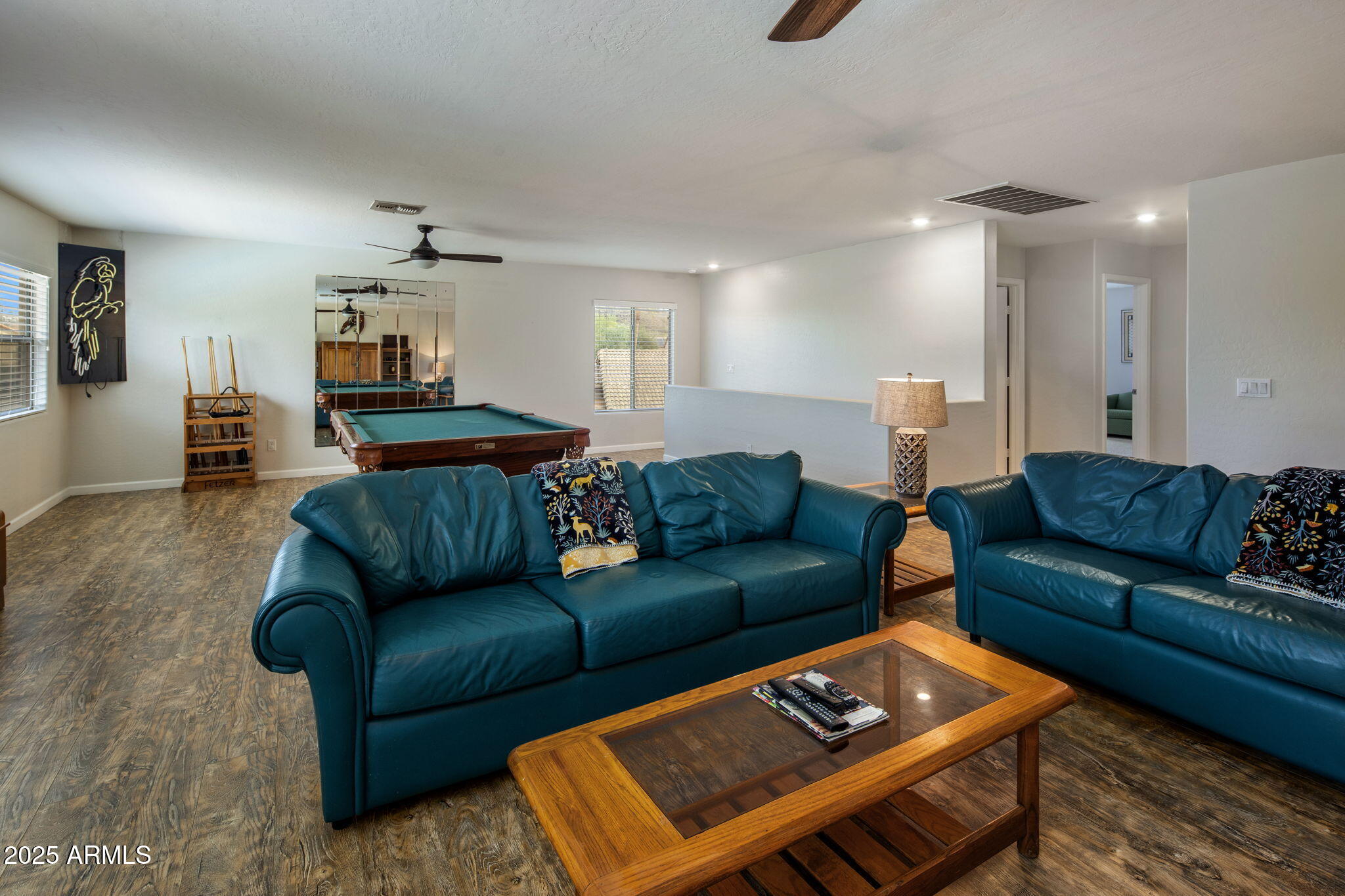 2120 E VISTA BONITA Drive