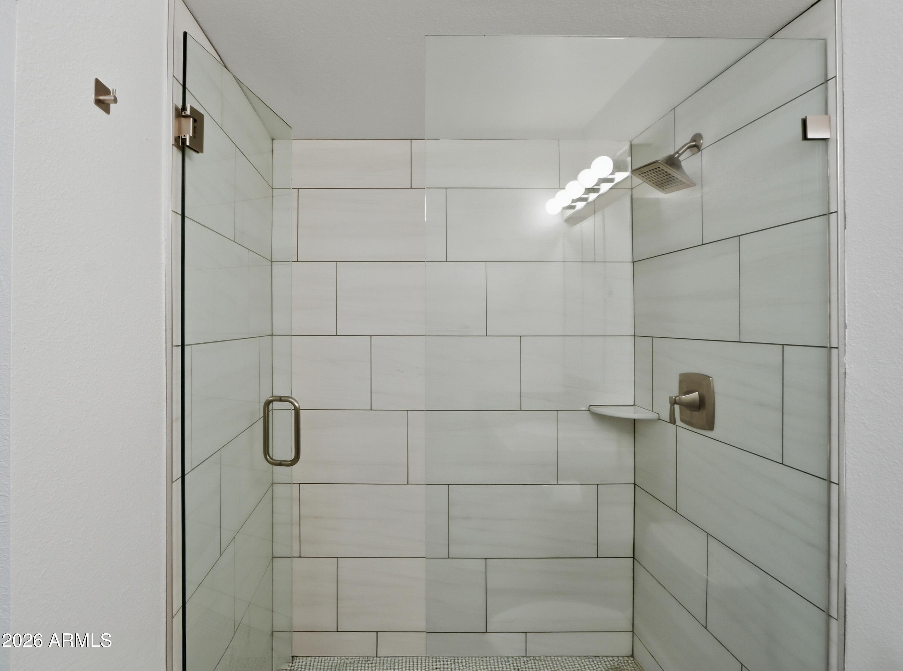 8721 E MULBERRY Street