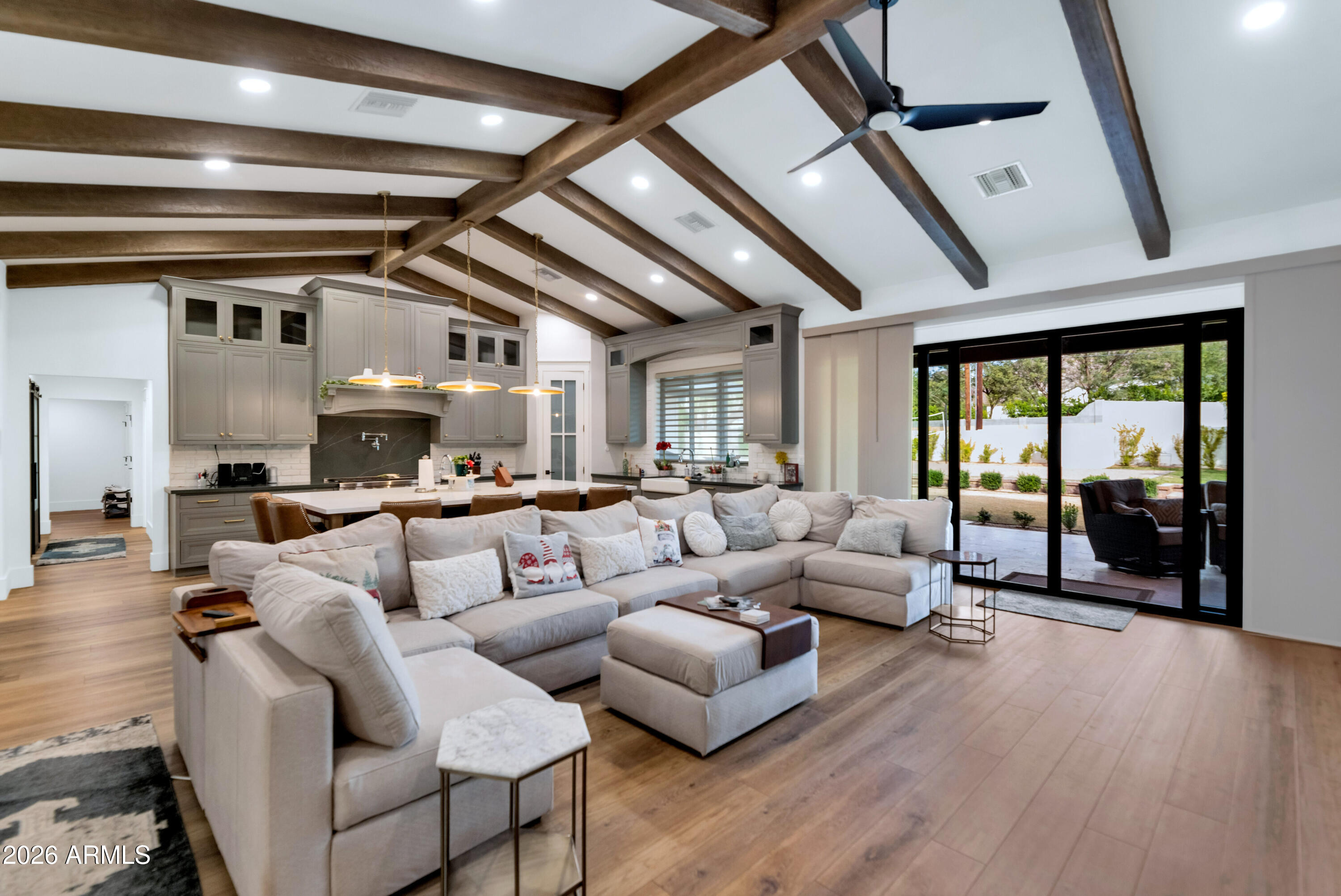 5714 E LAFAYETTE Boulevard