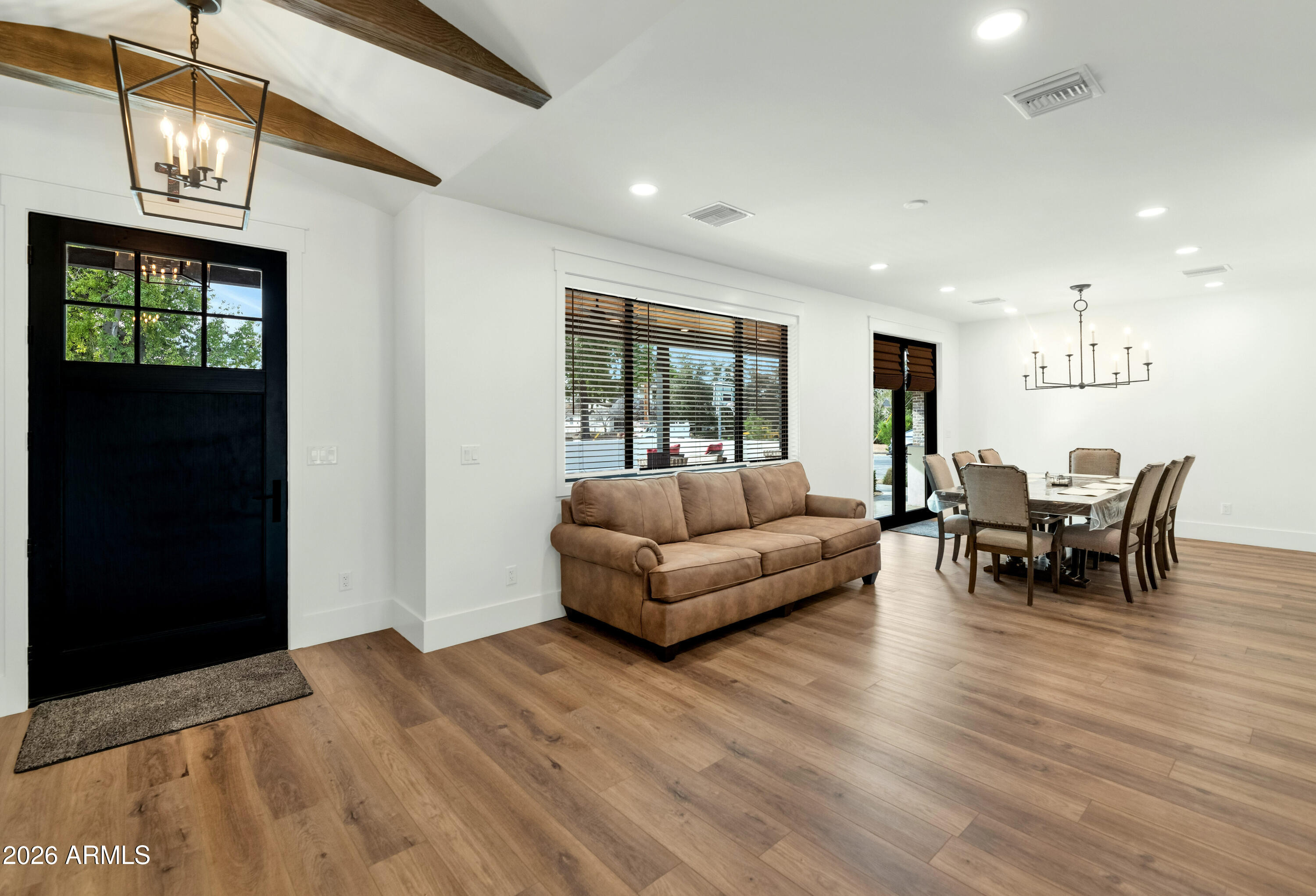 5714 E LAFAYETTE Boulevard