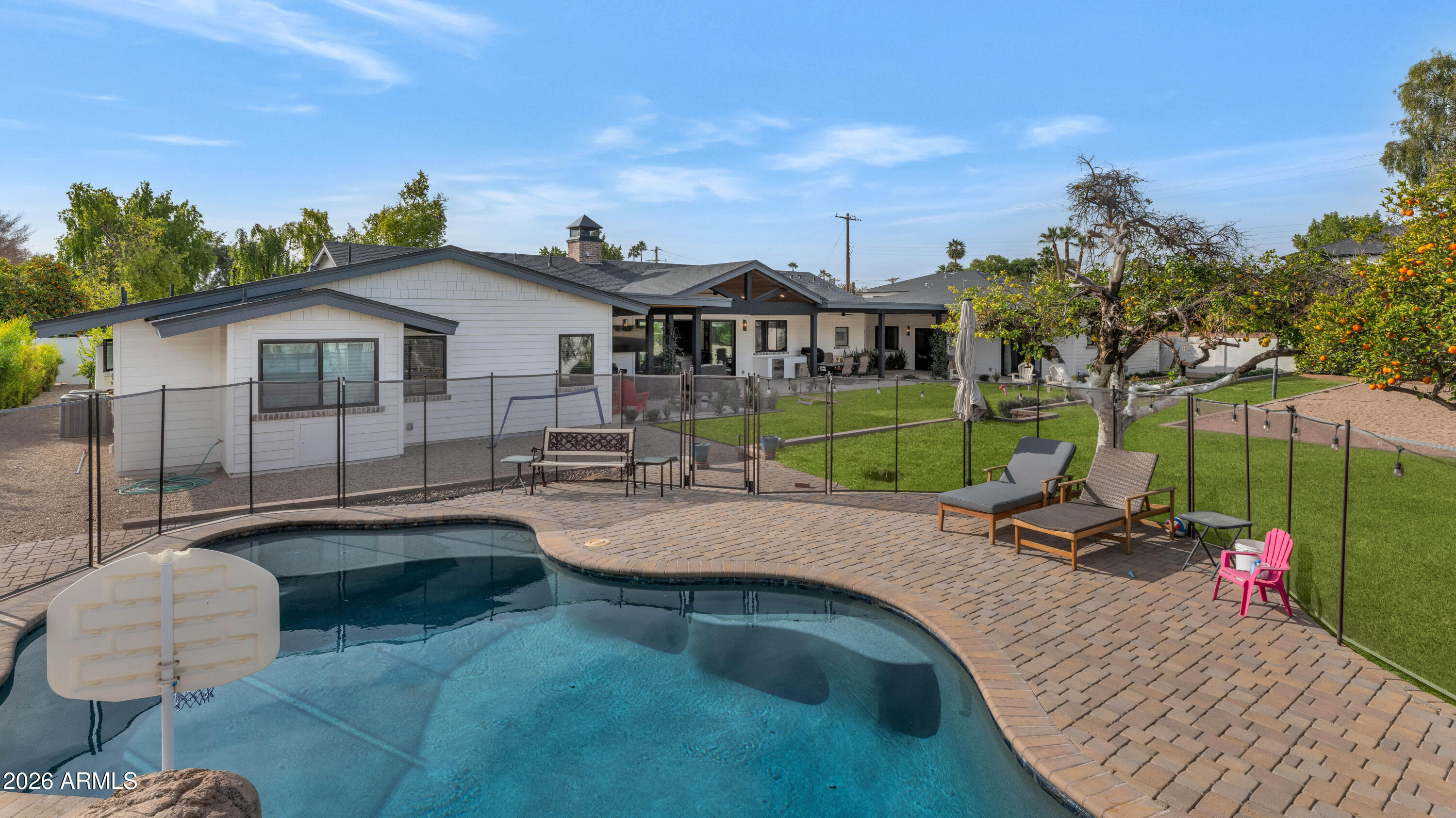 5714 E LAFAYETTE Boulevard