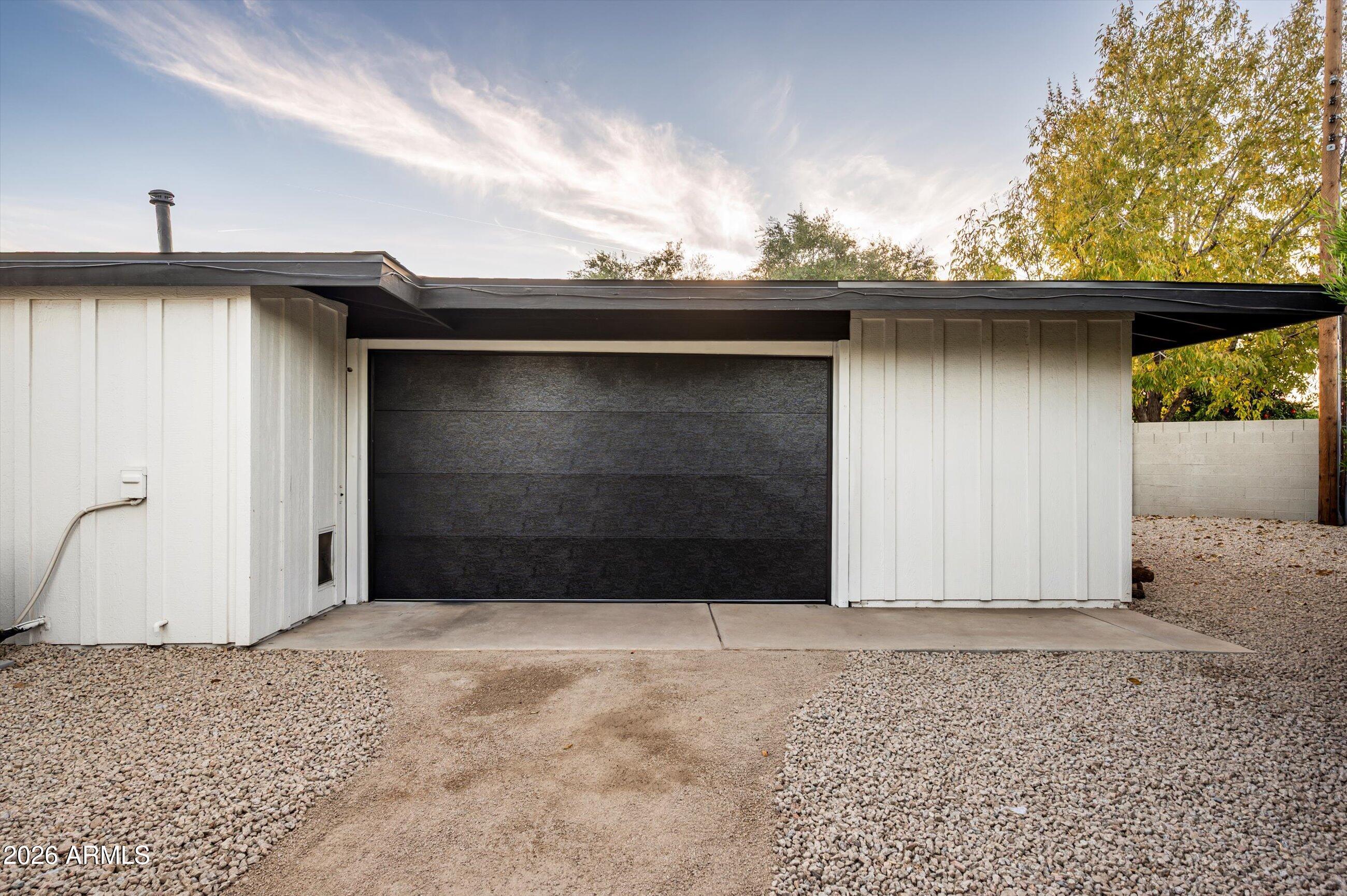 3612 E PIERSON Street