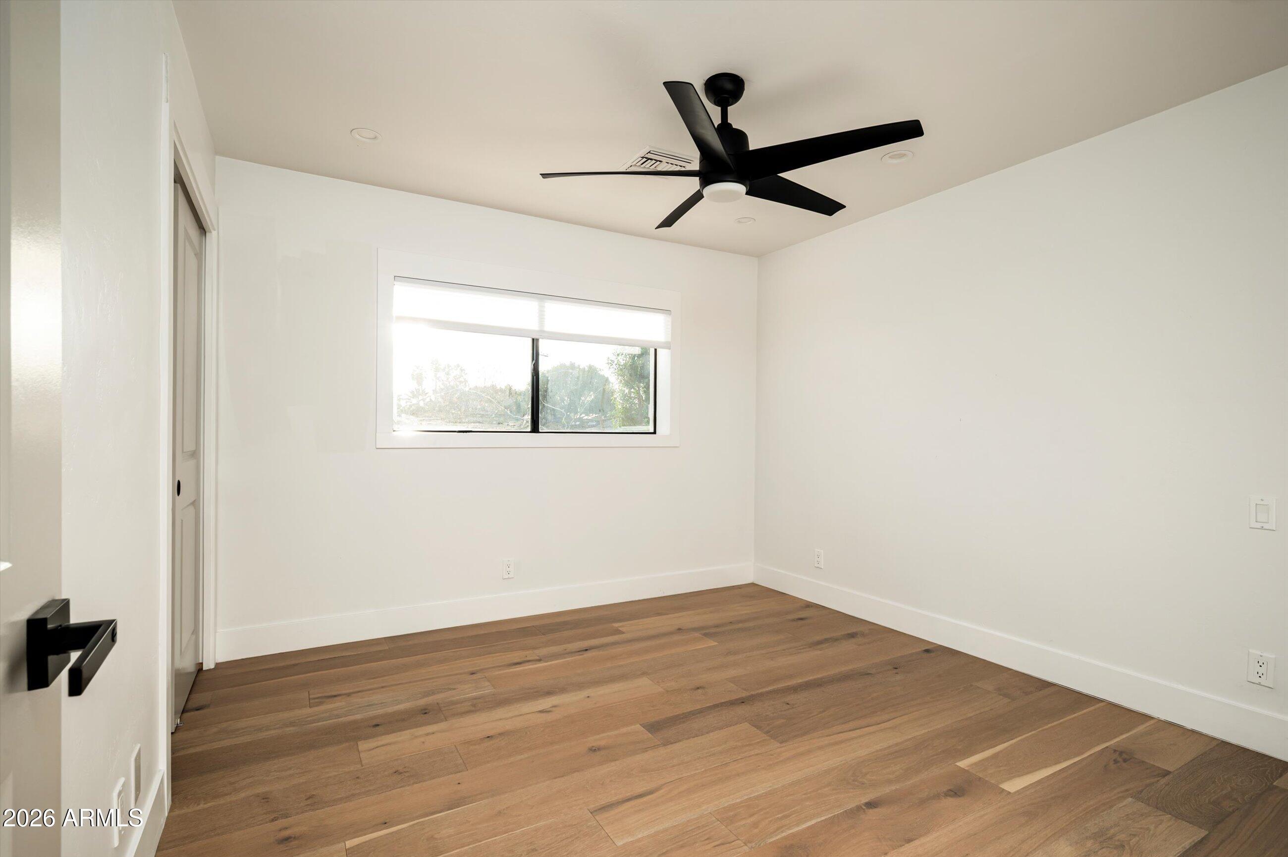 3612 E PIERSON Street