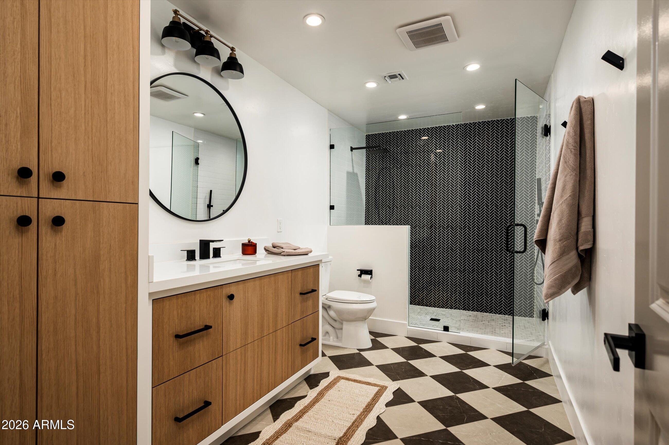 3612 E PIERSON Street