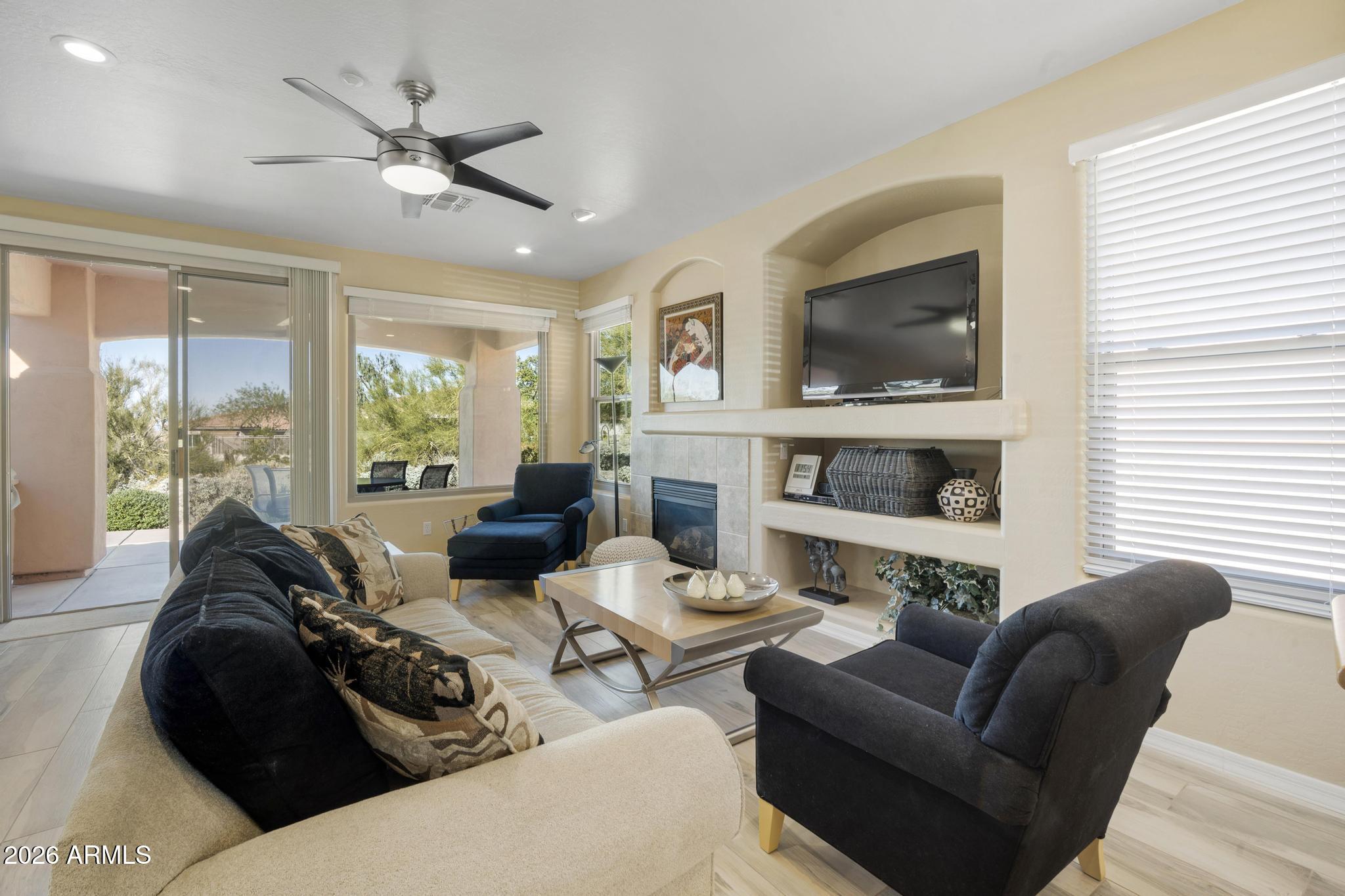 11448 E RAINTREE Drive