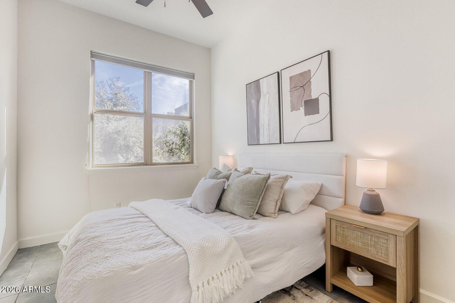 577 S ROOSEVELT Street