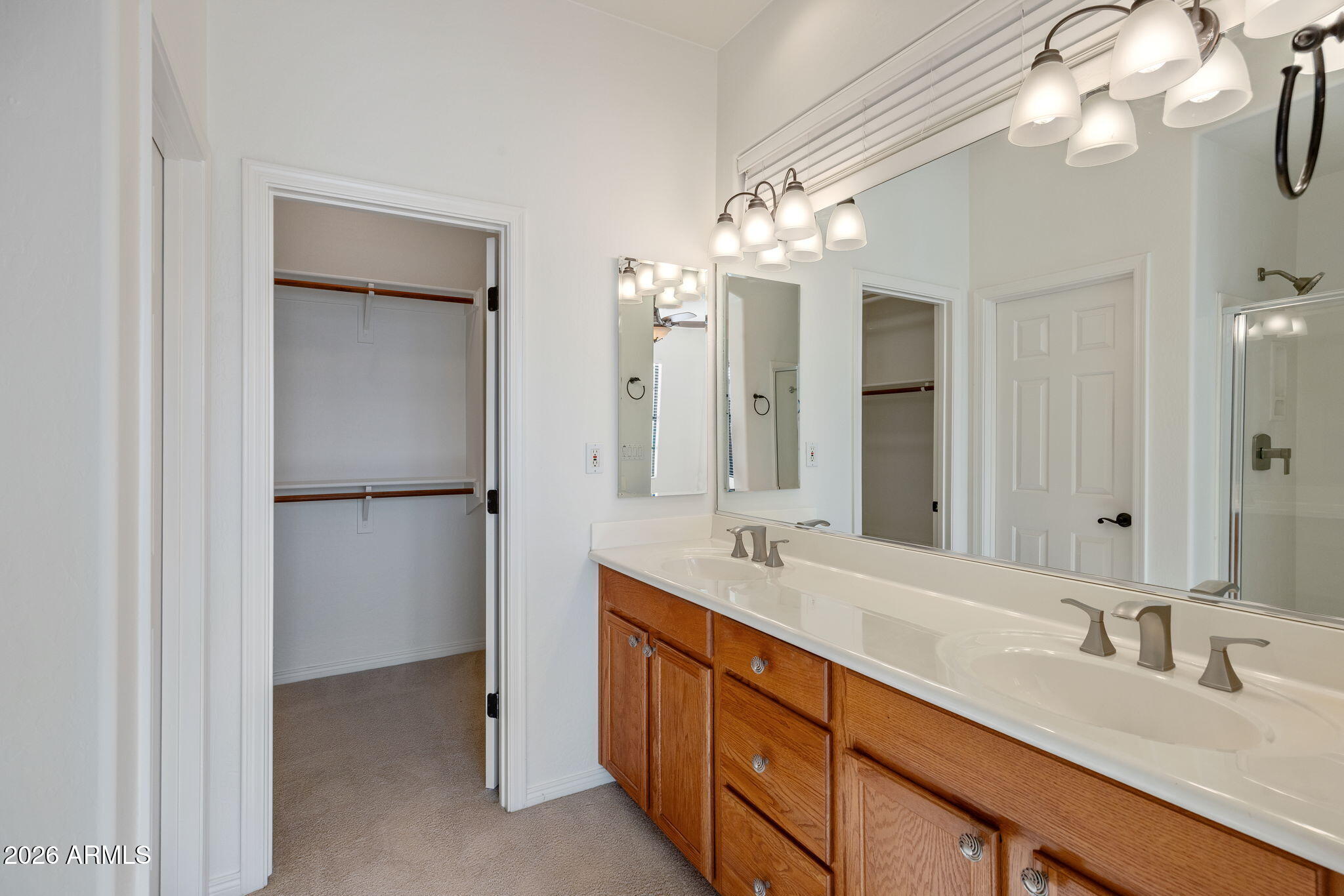 19550 N GRAYHAWK Drive 2011