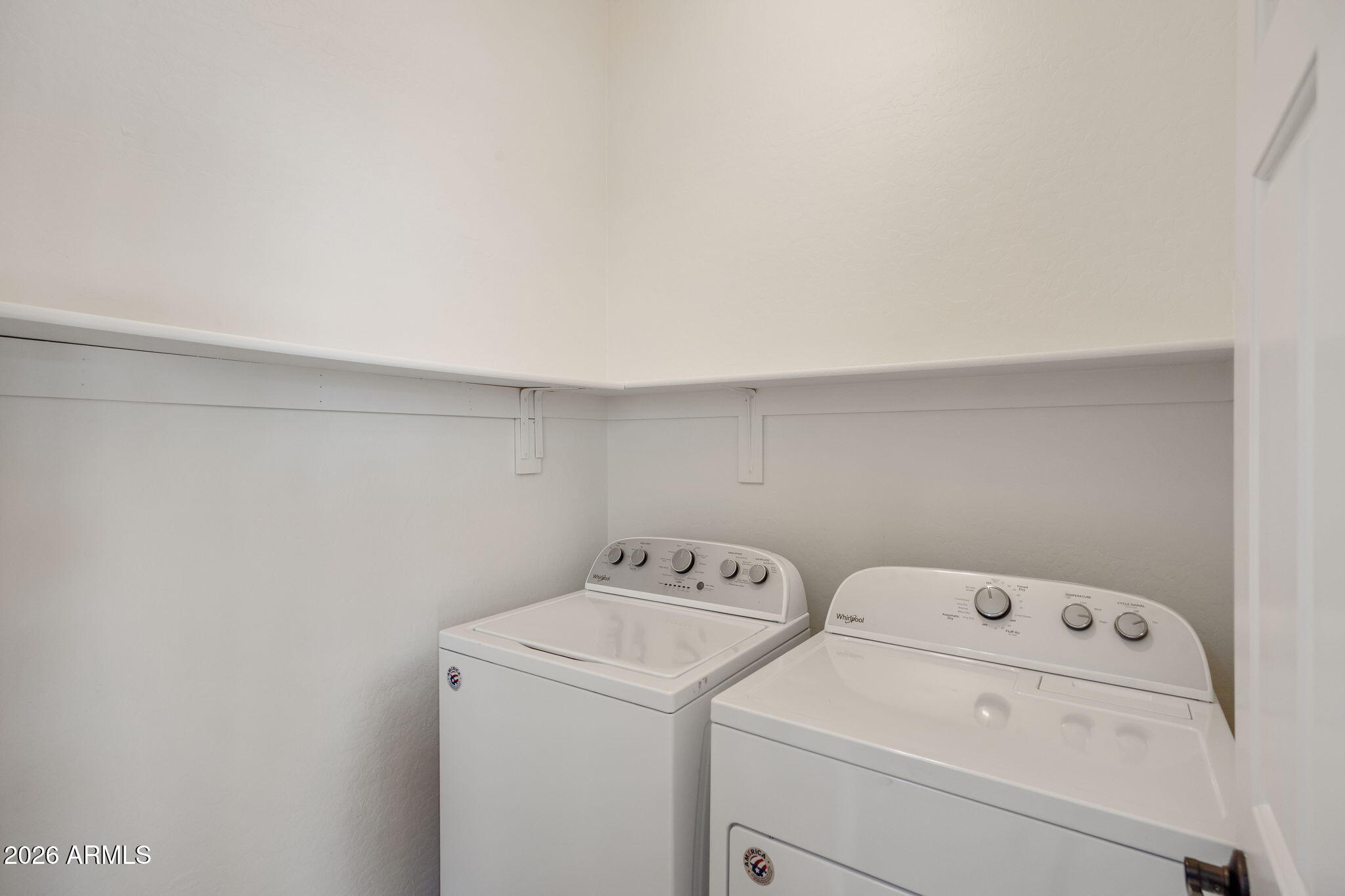 19550 N GRAYHAWK Drive 2011