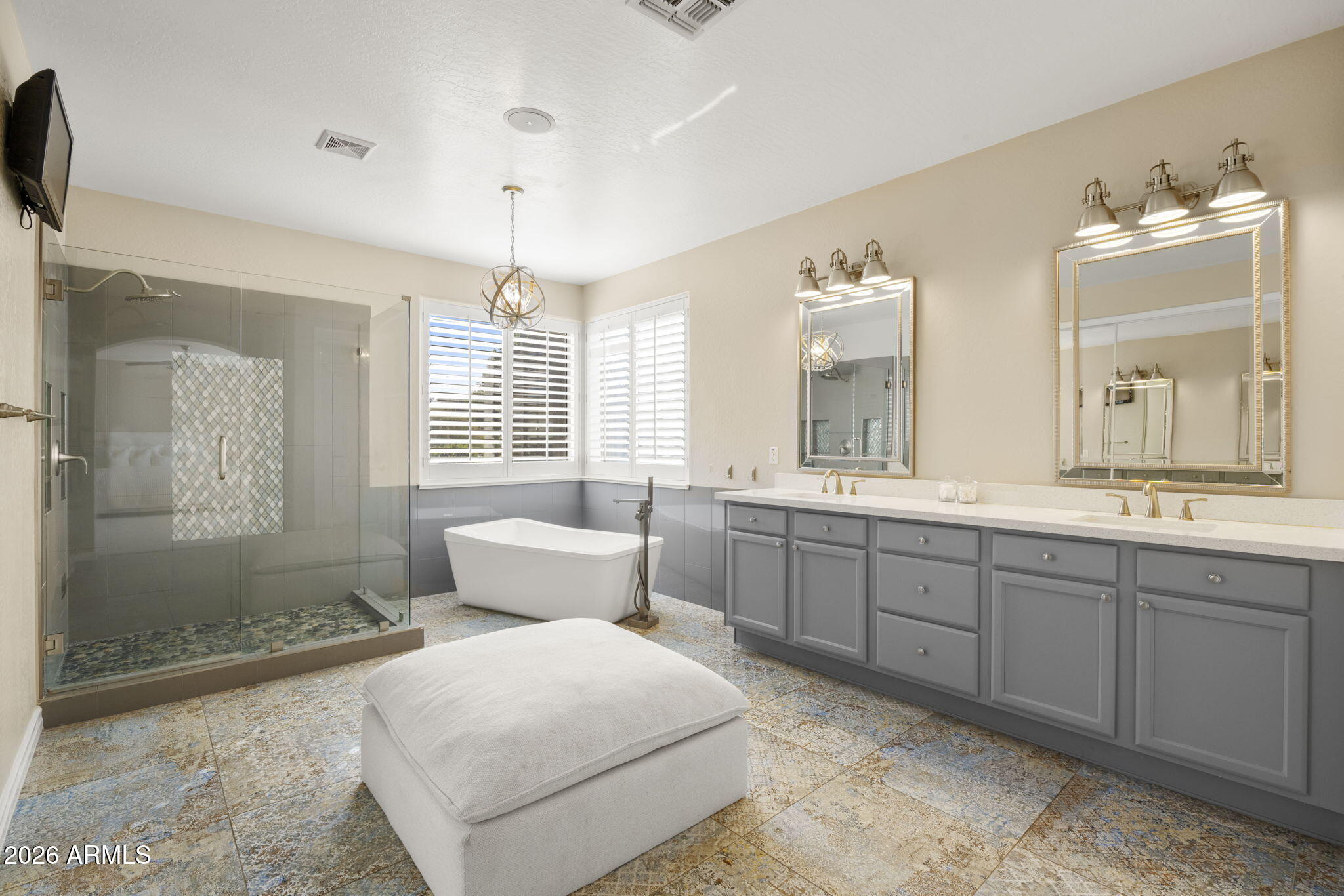 1631 W PRESCOTT Drive