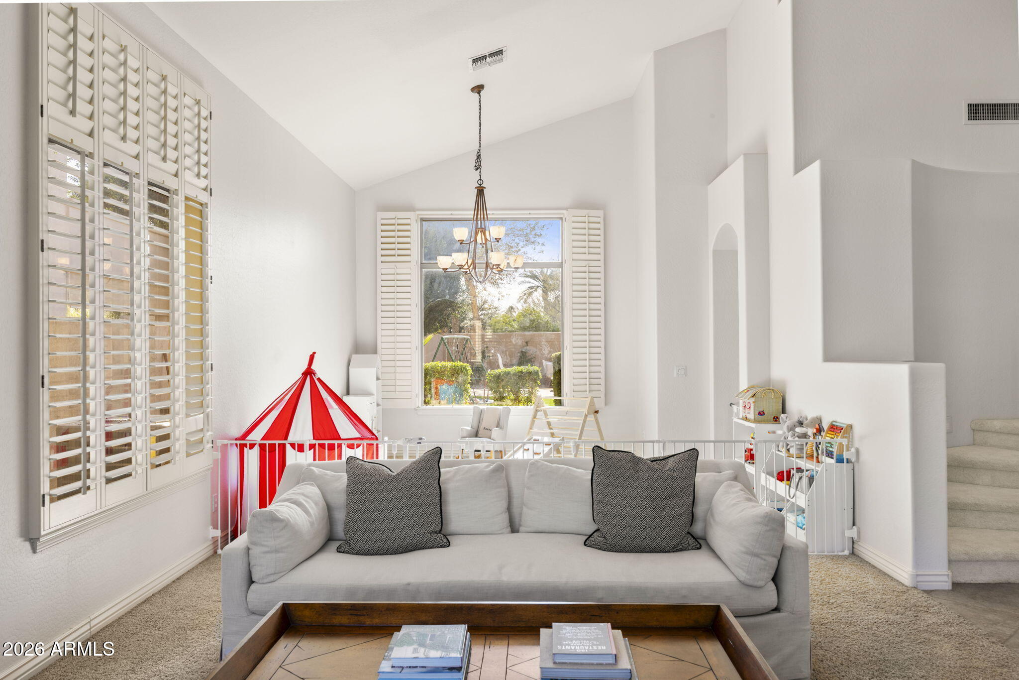 1631 W PRESCOTT Drive