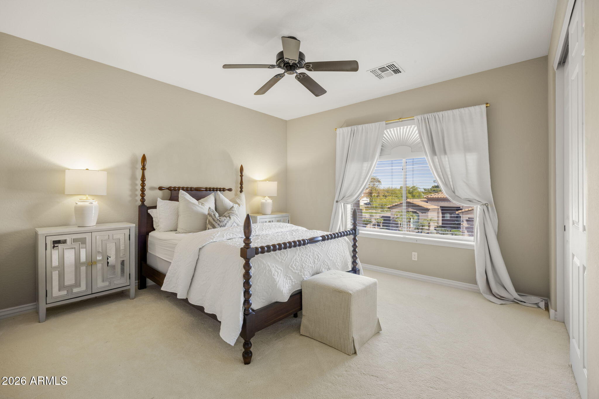 1631 W PRESCOTT Drive