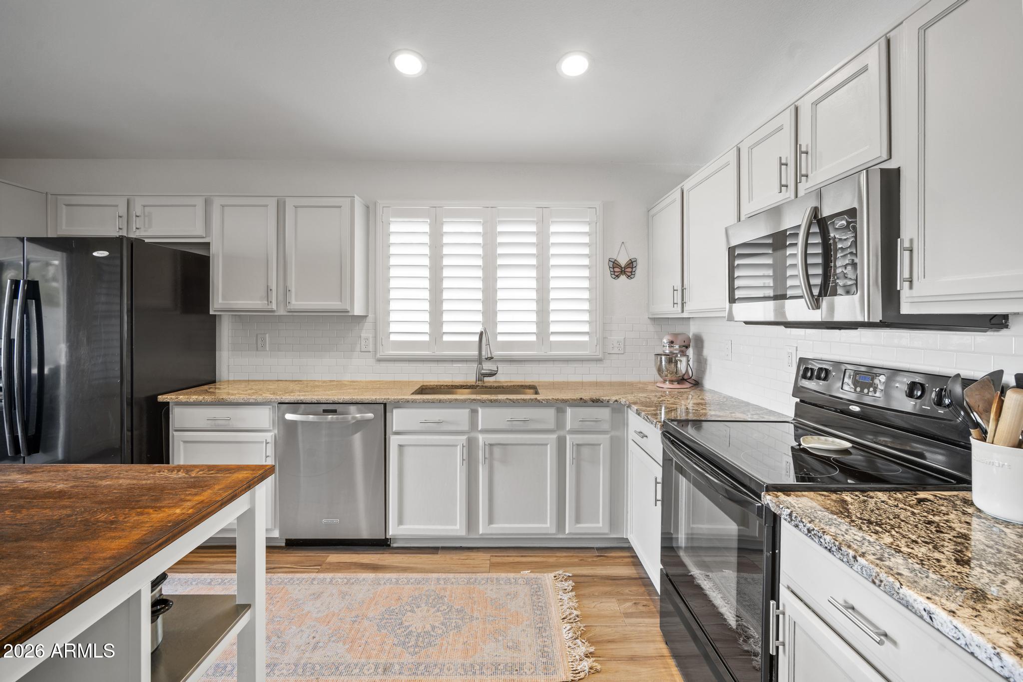 2396 E WINCHESTER Place