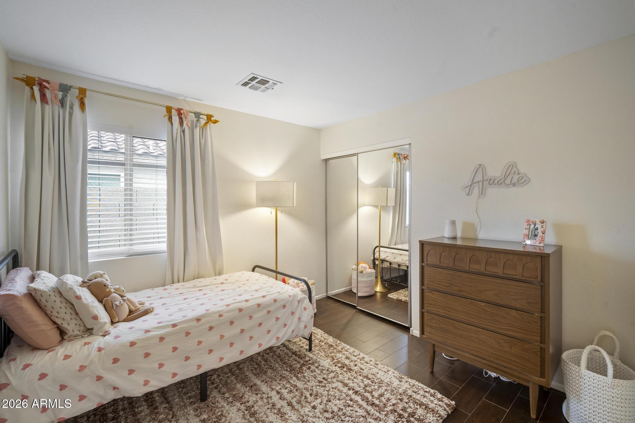 2396 E WINCHESTER Place