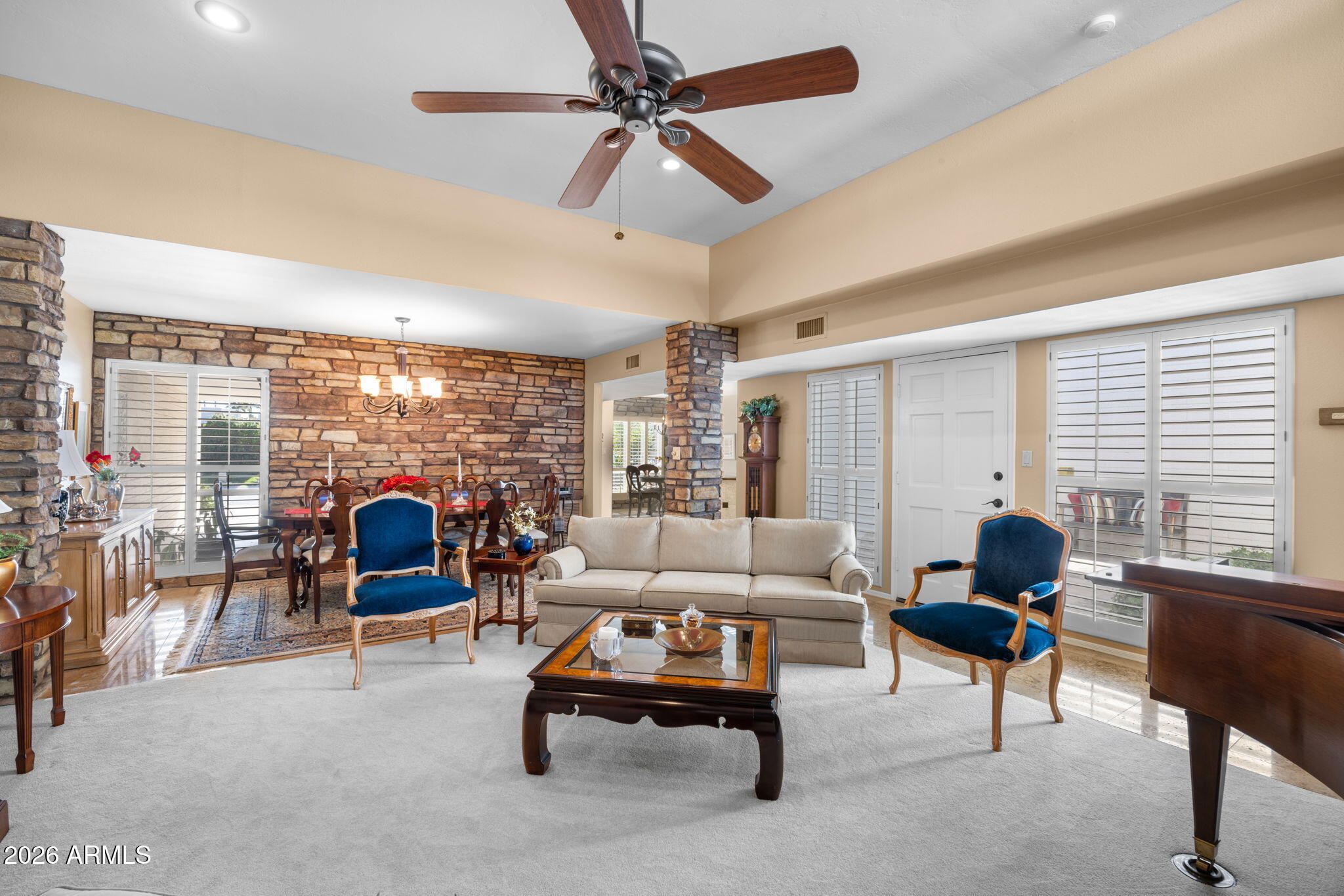 8760 E VIA DE SERENO