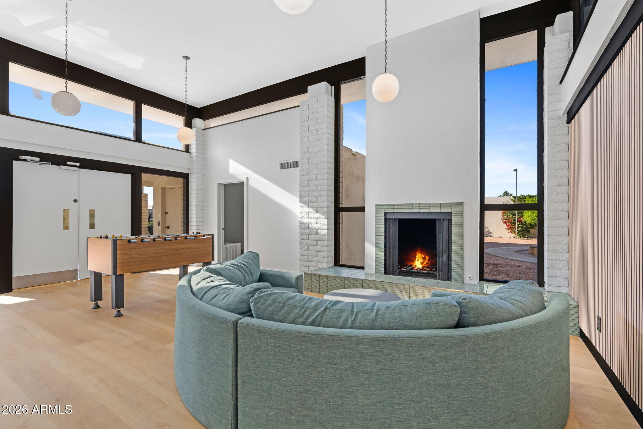 8760 E VIA DE SERENO