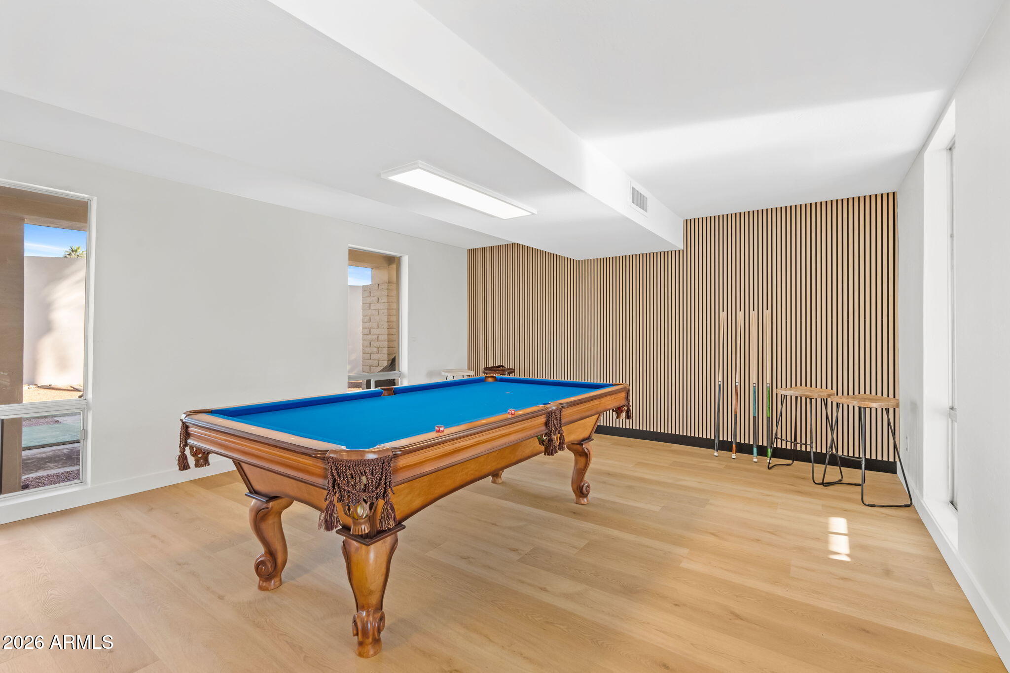 8760 E VIA DE SERENO