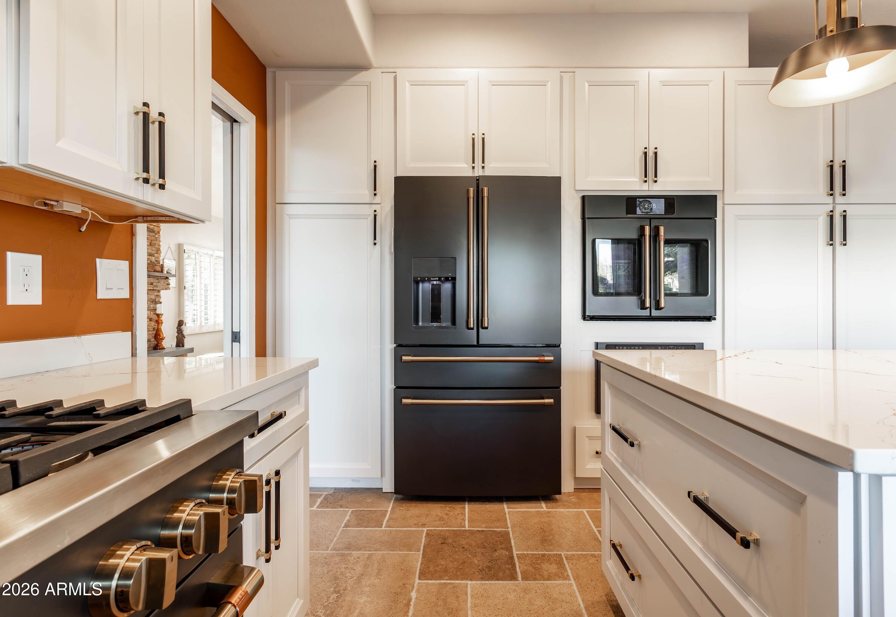 4727 E RANCHO CALIENTE Drive