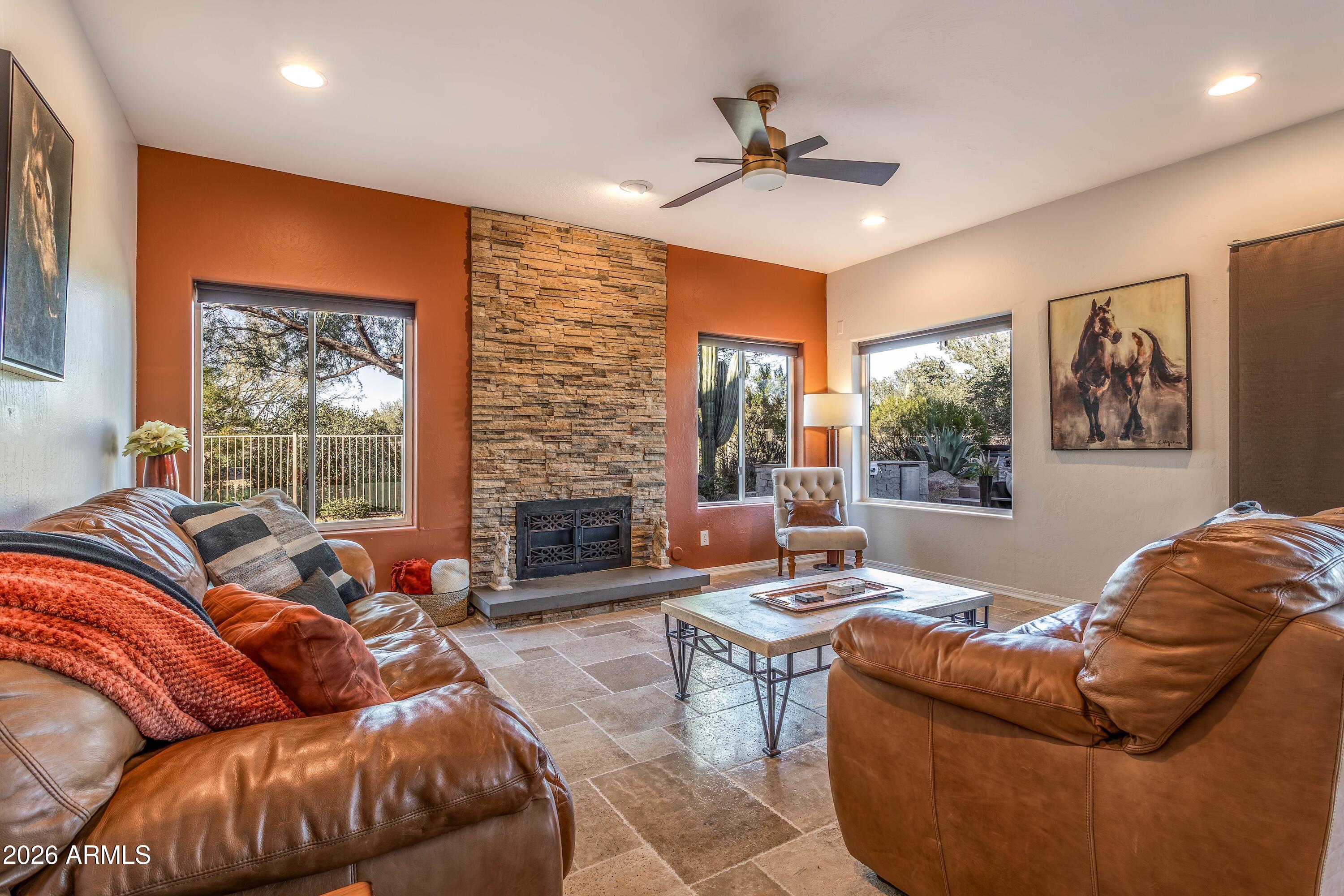 4727 E RANCHO CALIENTE Drive