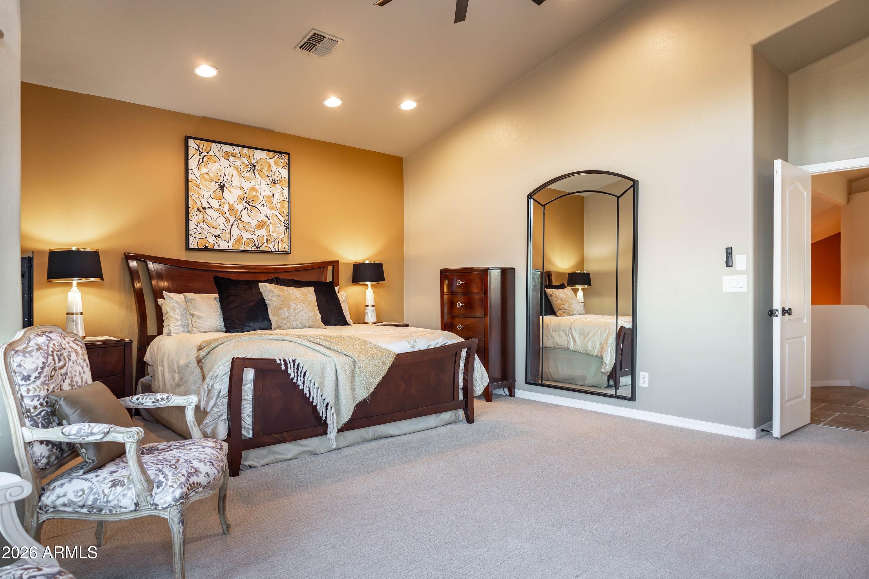 4727 E RANCHO CALIENTE Drive