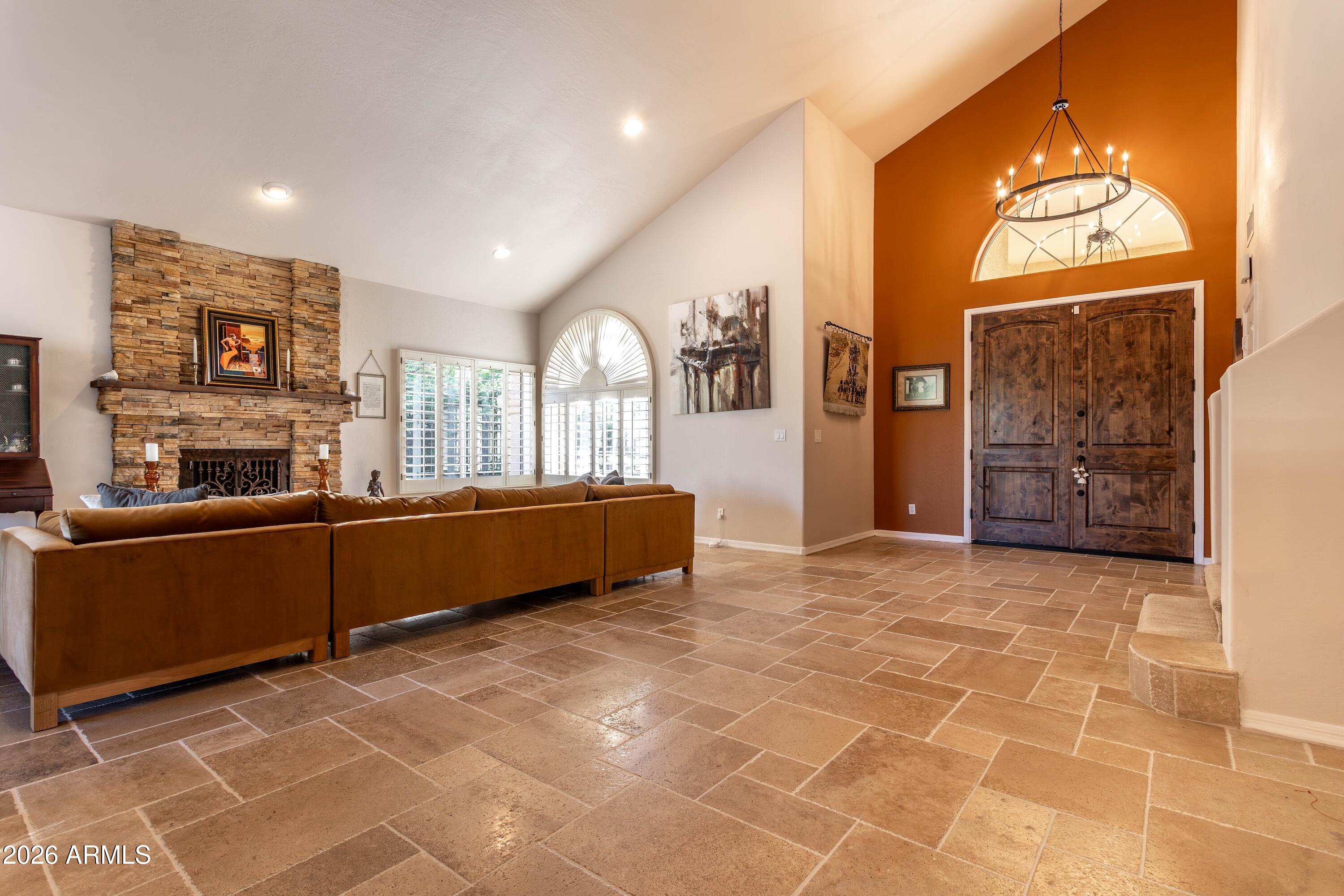 4727 E RANCHO CALIENTE Drive