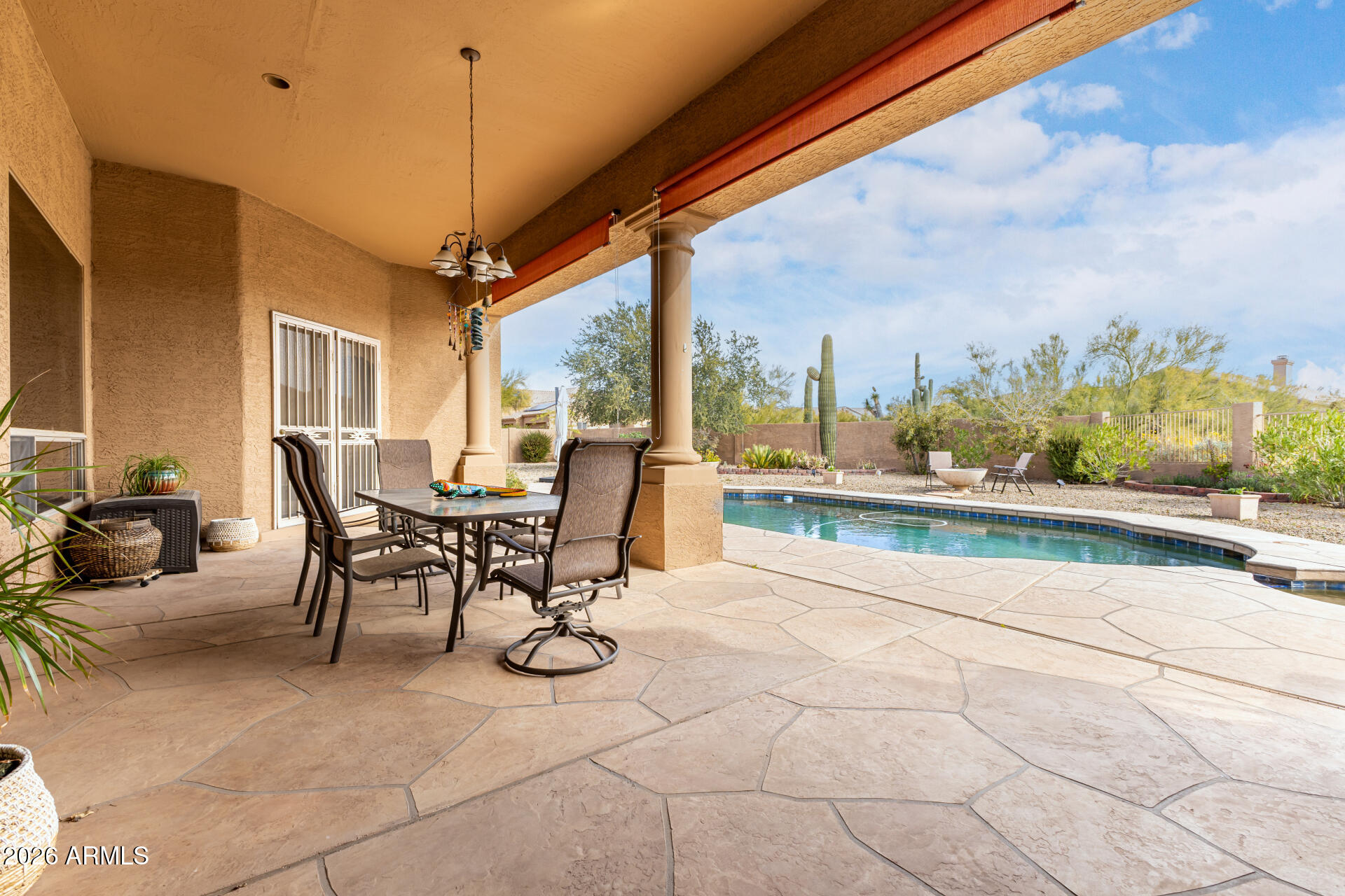 7025 E CARRIAGE TRAILS Drive