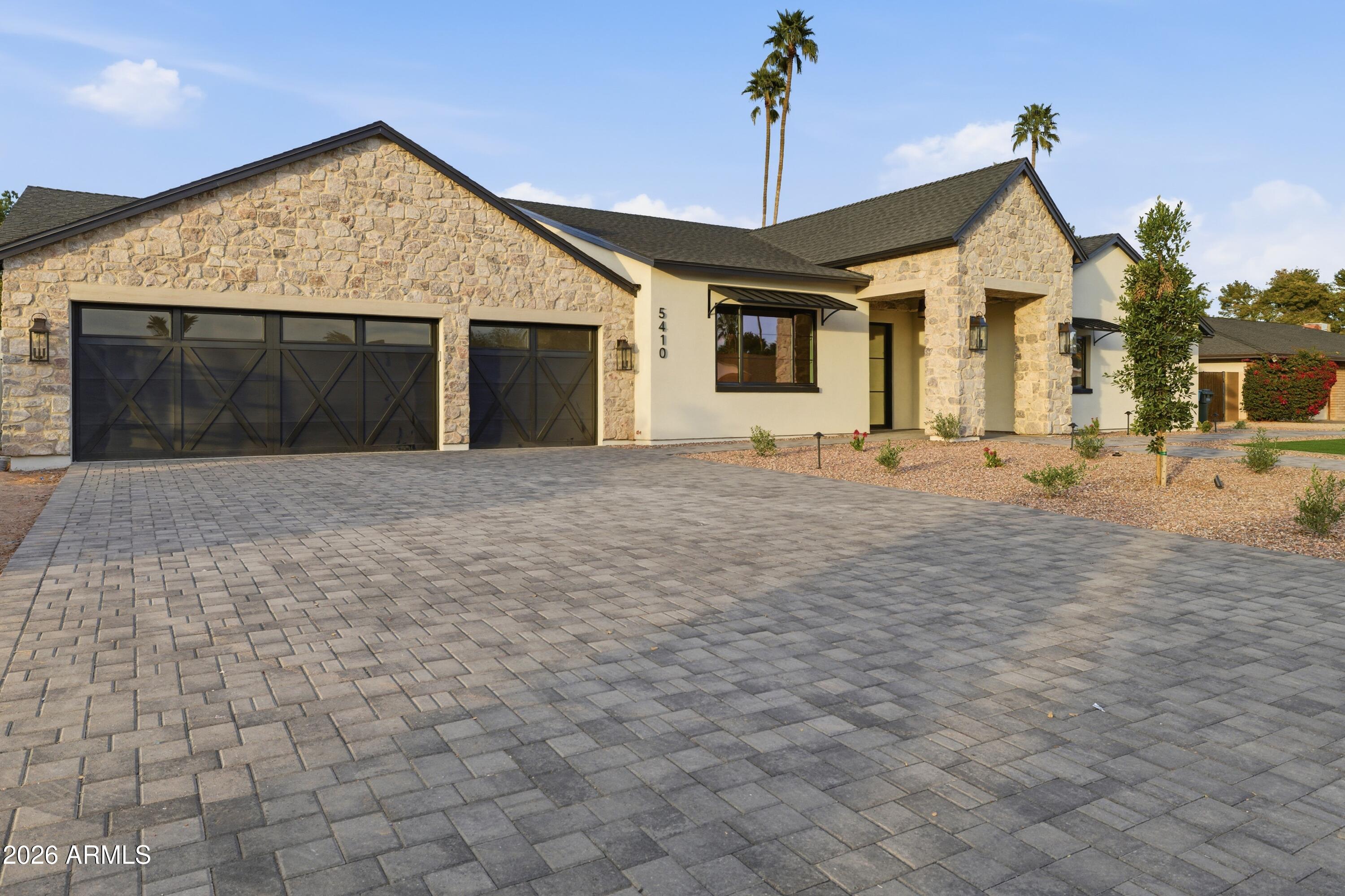 5410 E DAHLIA Drive