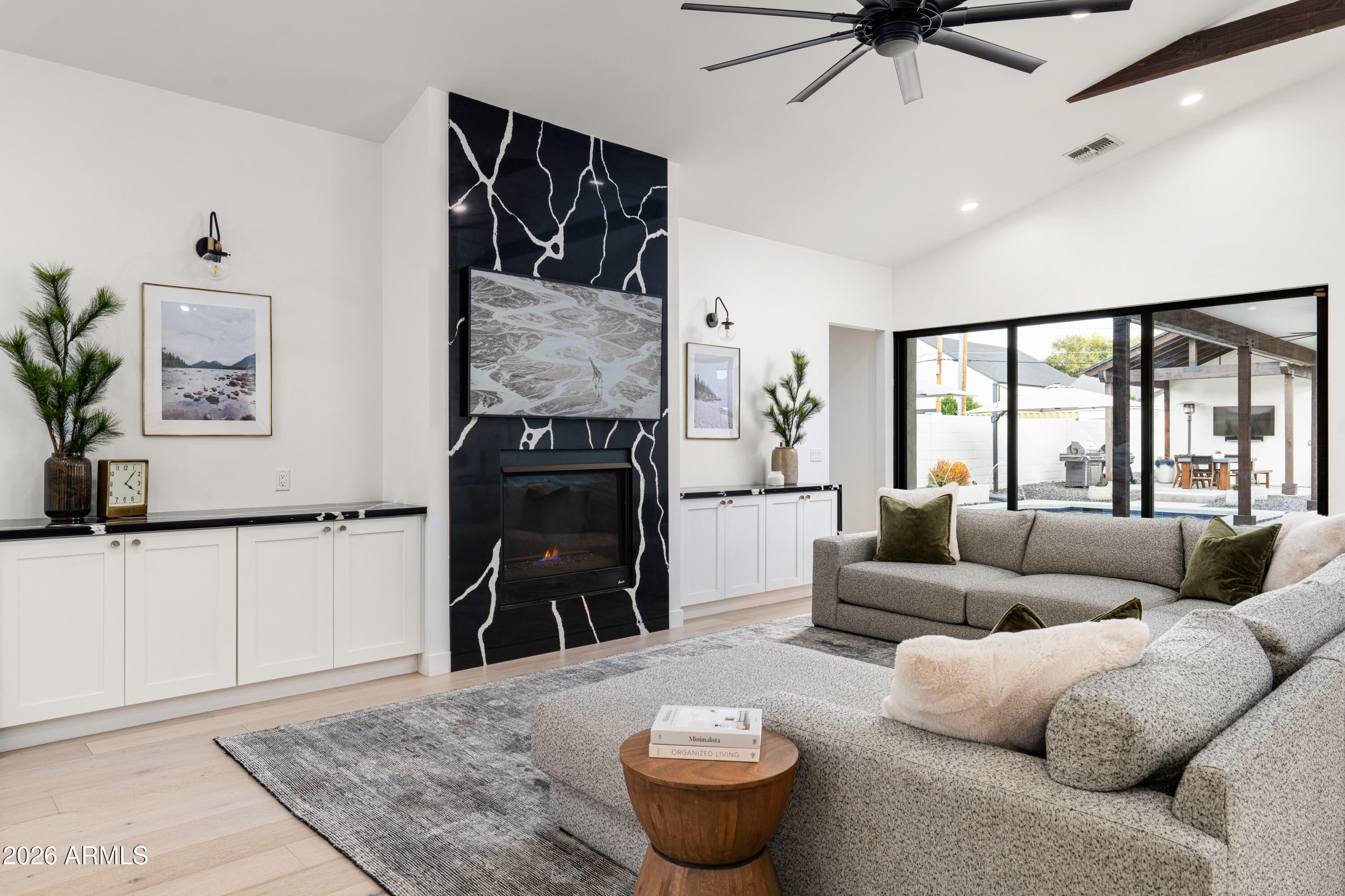 4223 N 41ST Place