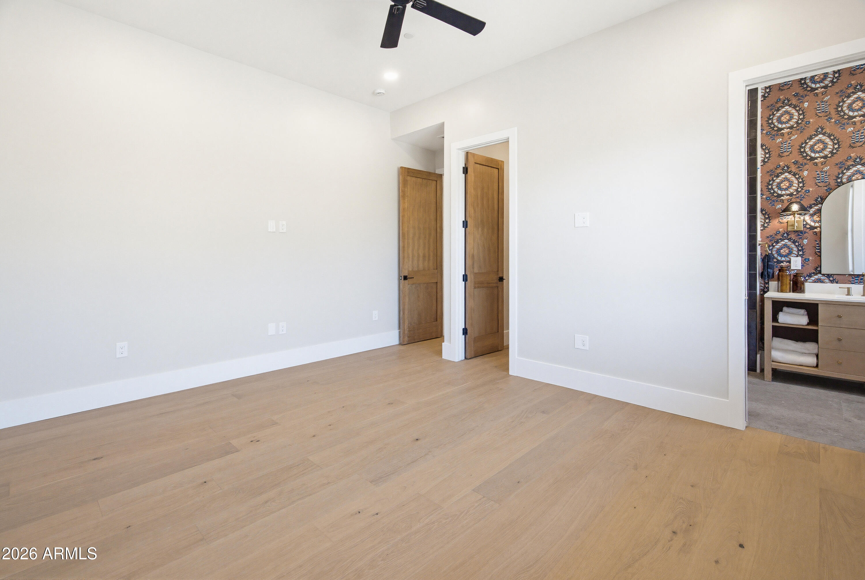 11602 N 70TH Place