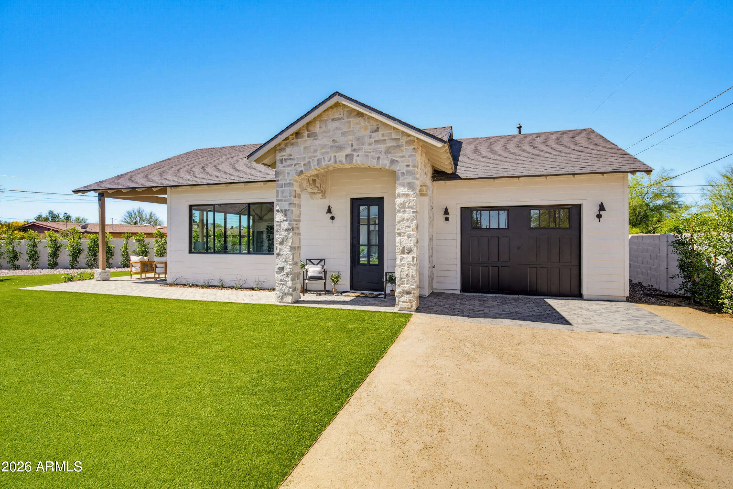 11602 N 70TH Place